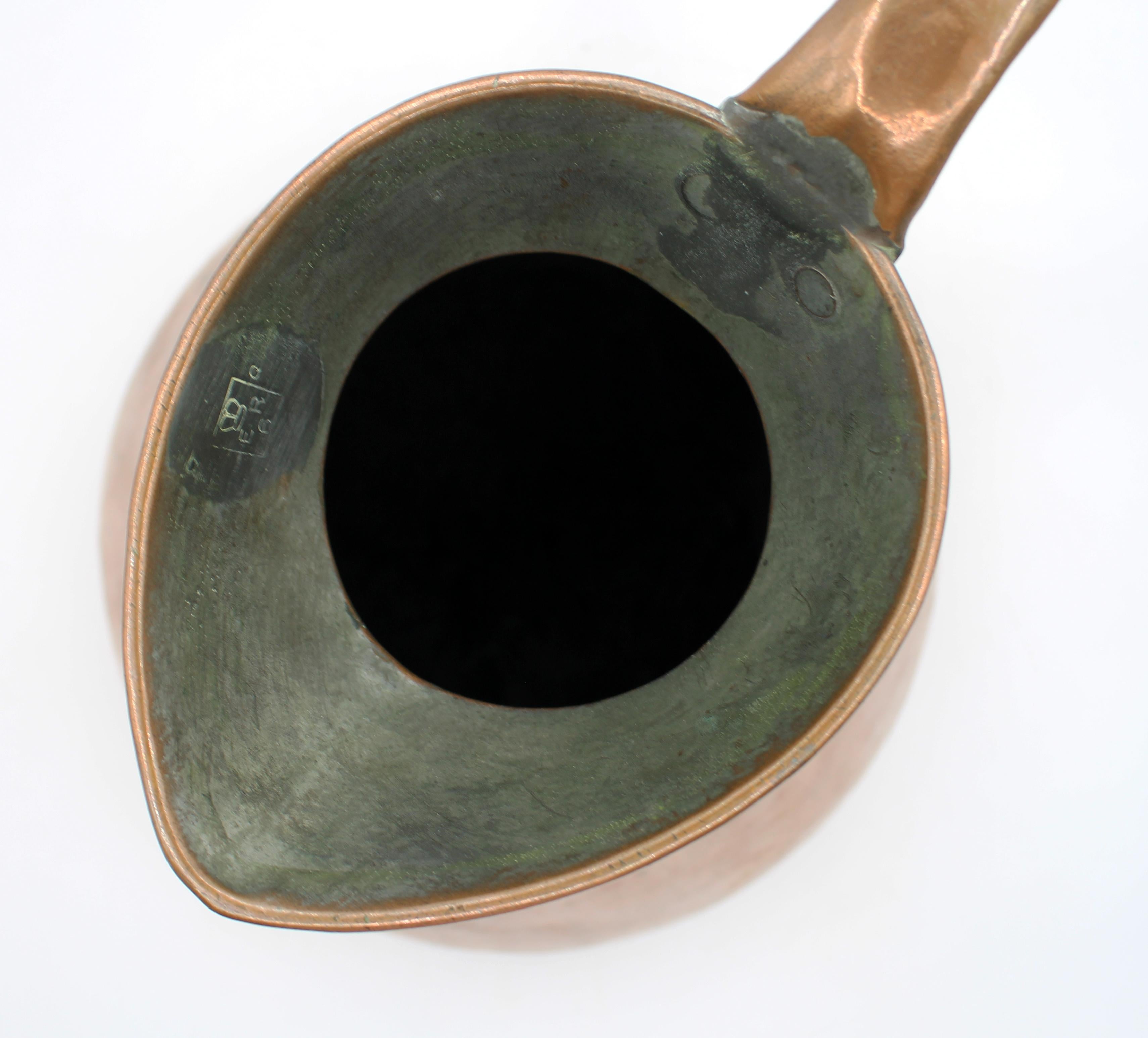 English Mid-19th Century 2-Gallon Copper Haystack Measure siglo XIX en venta