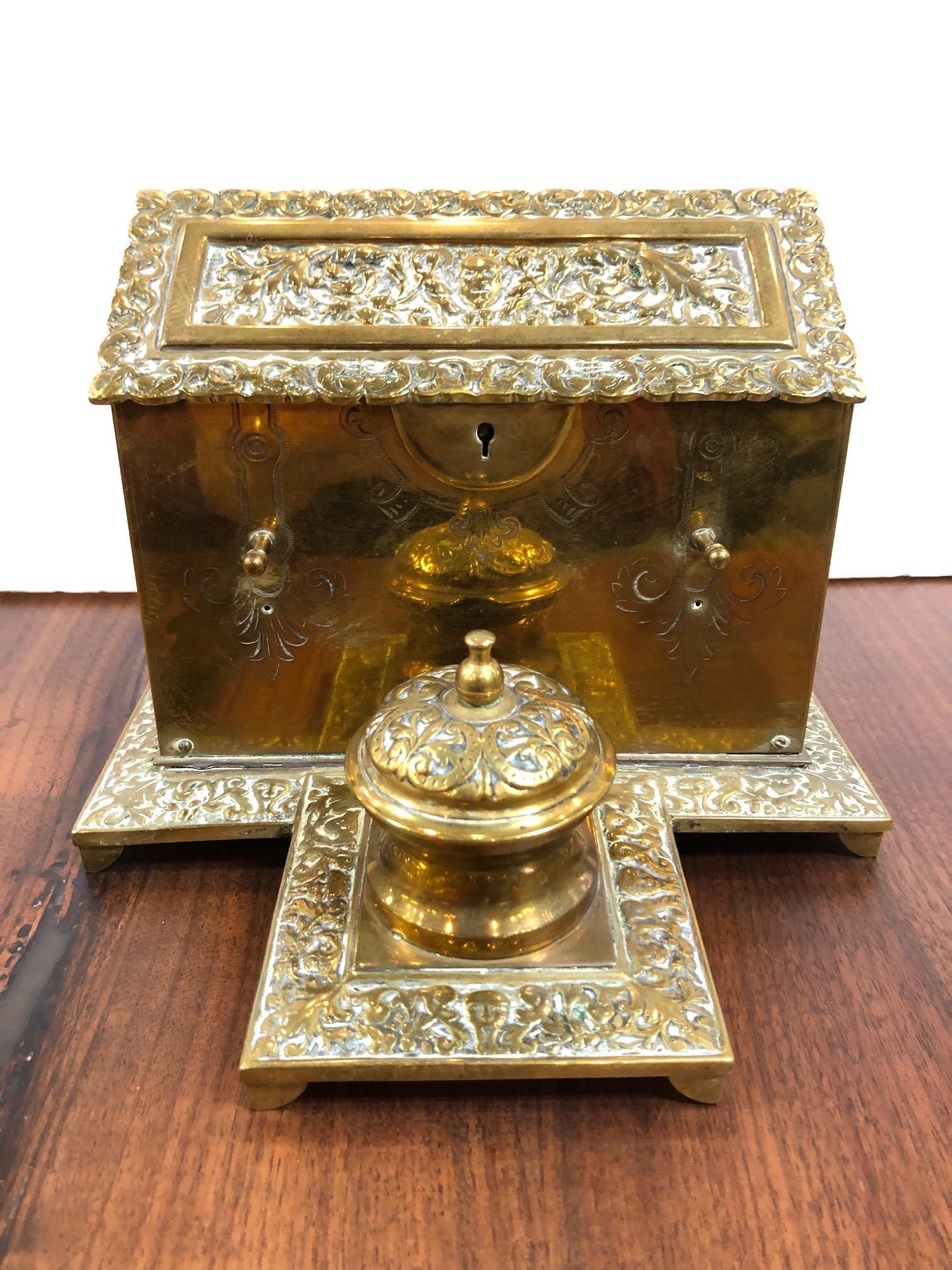 English Mid-19th Century Brass Stationary Box with Inkwell For Sale 1