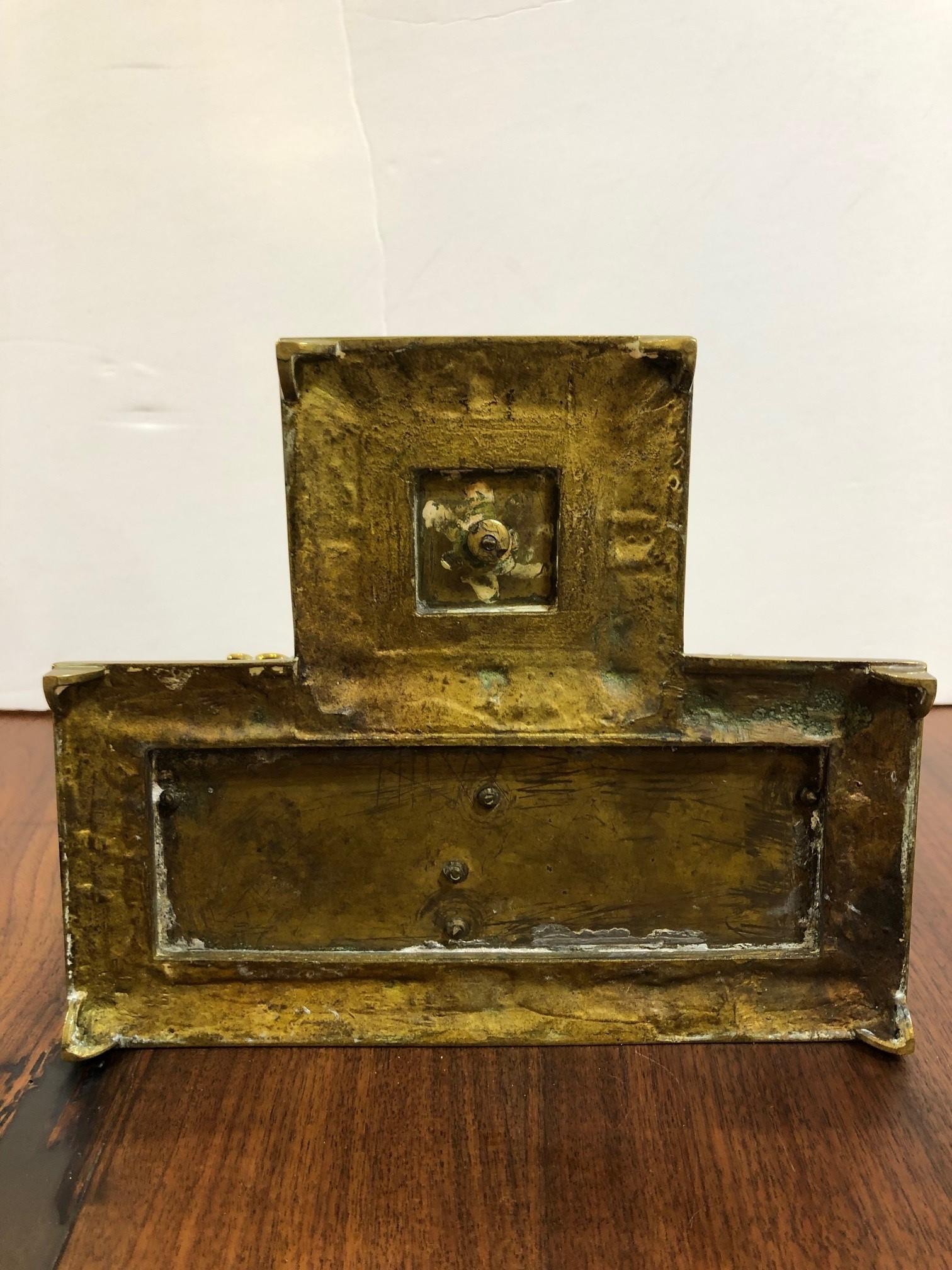 English Mid-19th Century Brass Stationary Box with Inkwell For Sale 5