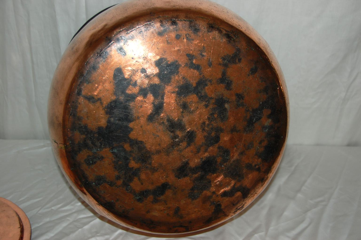English Mid 19th Century Copper Bellied Cauldron and Lid 3