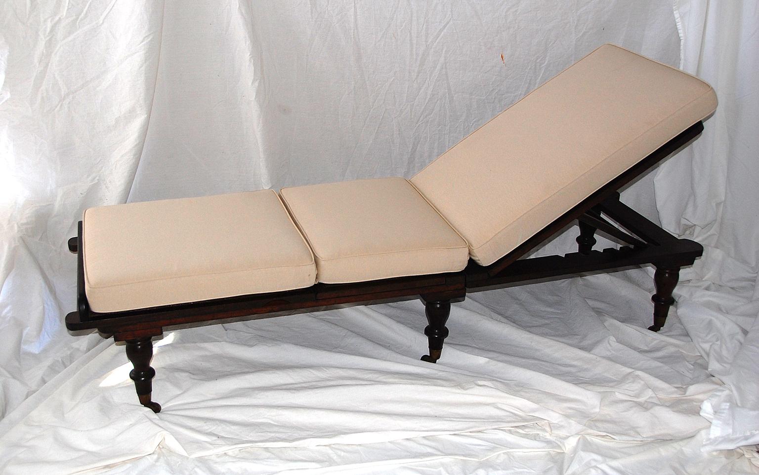 English Mid-19th Century Military Campaign Folding Chaise Lounge 5