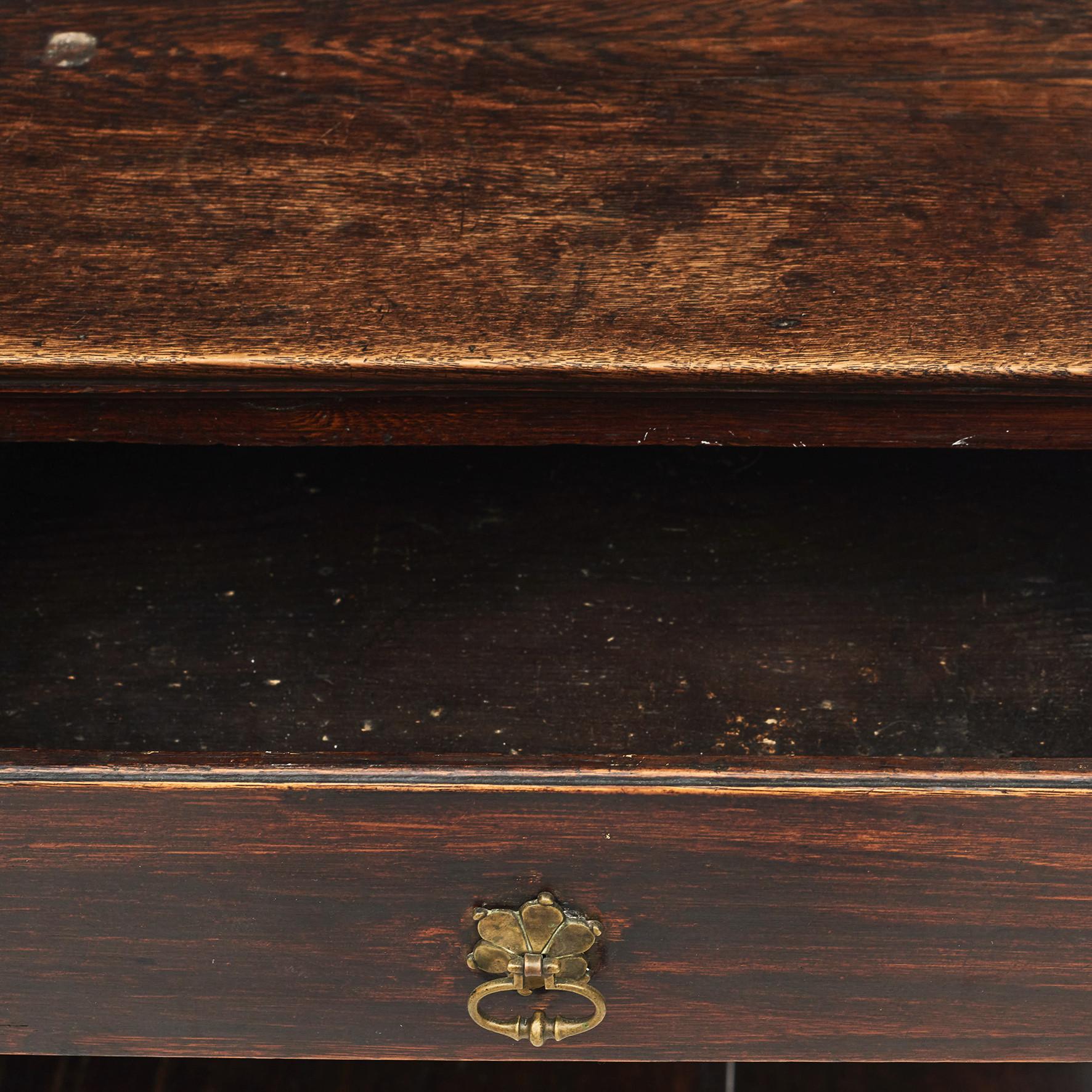 Georgian English Mid-19th Century Oak Welsh Dresser