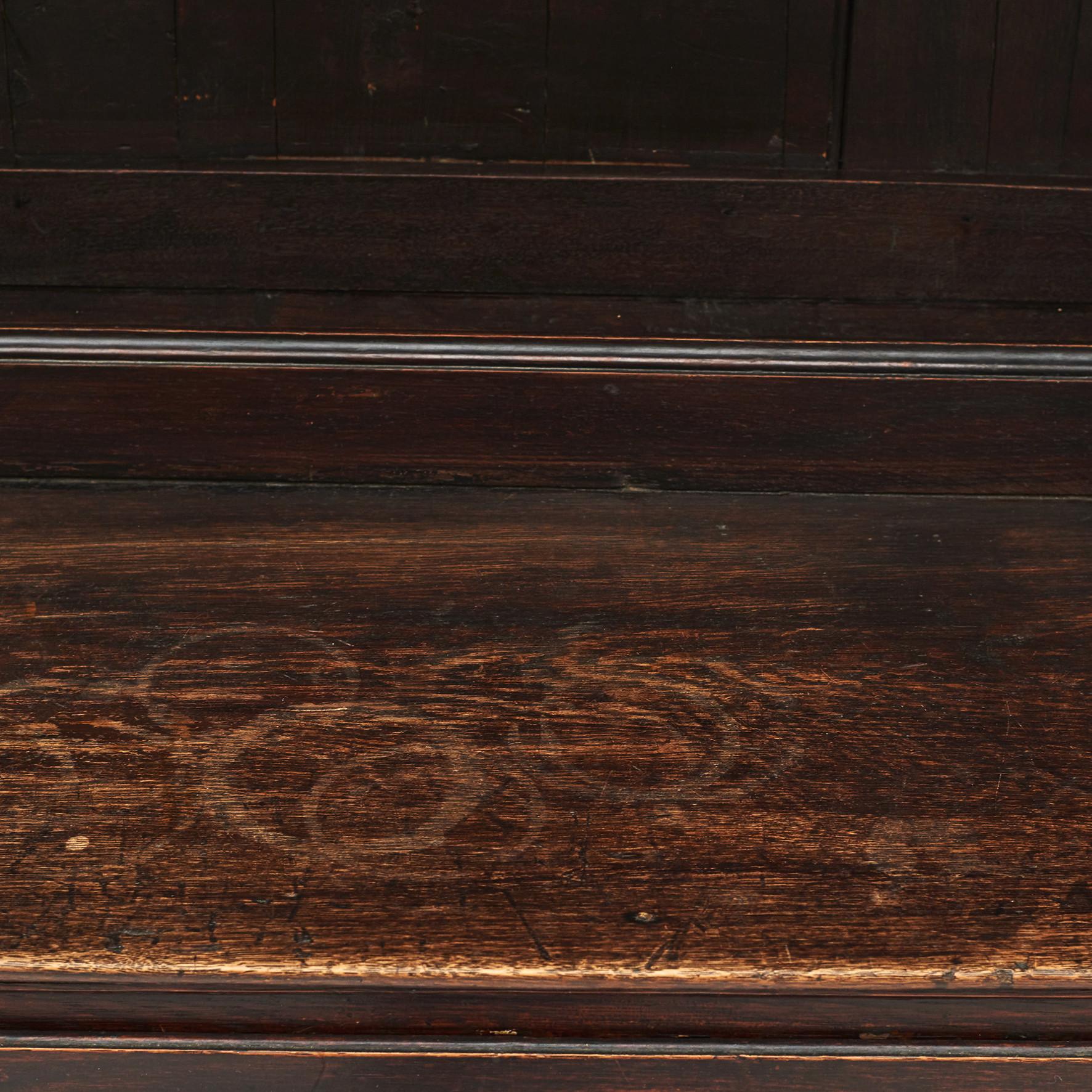 English Mid-19th Century Oak Welsh Dresser In Good Condition In Kastrup, DK
