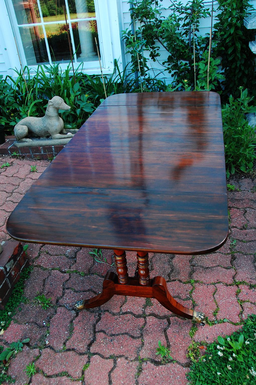 Englisch Mitte des 19. Jahrhunderts Sofa Tisch gestempelt von  Londoner Hersteller Edwards and Roberts im Angebot 1