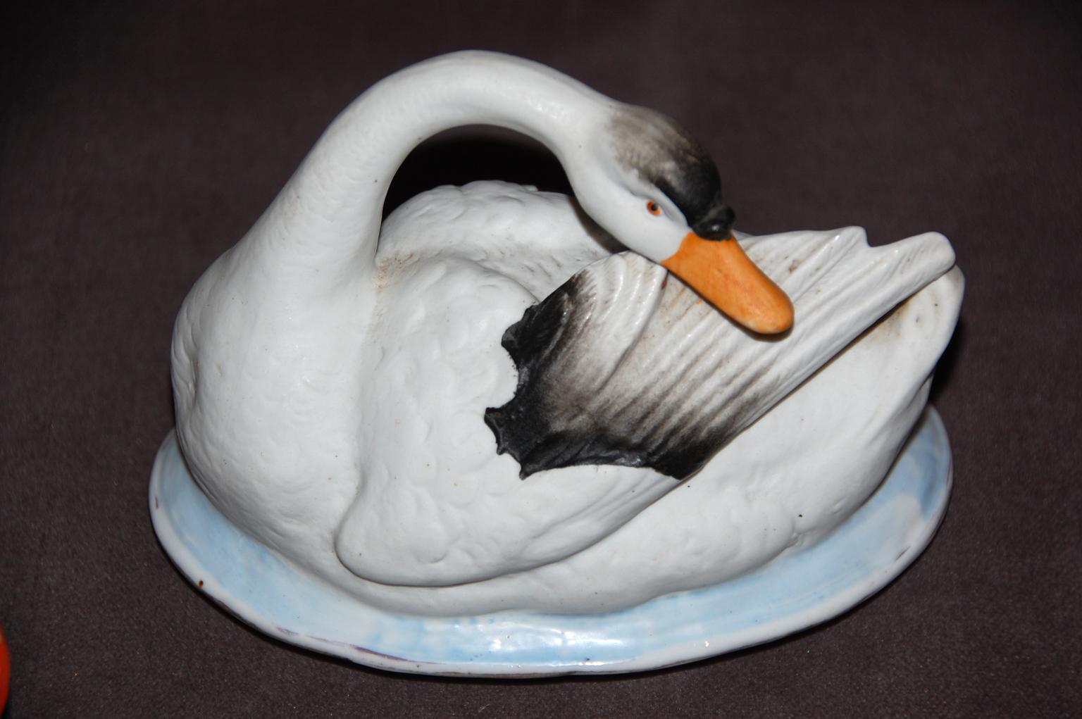 Hand-Painted English Mid 19th Century Staffordshire Swan on Basket