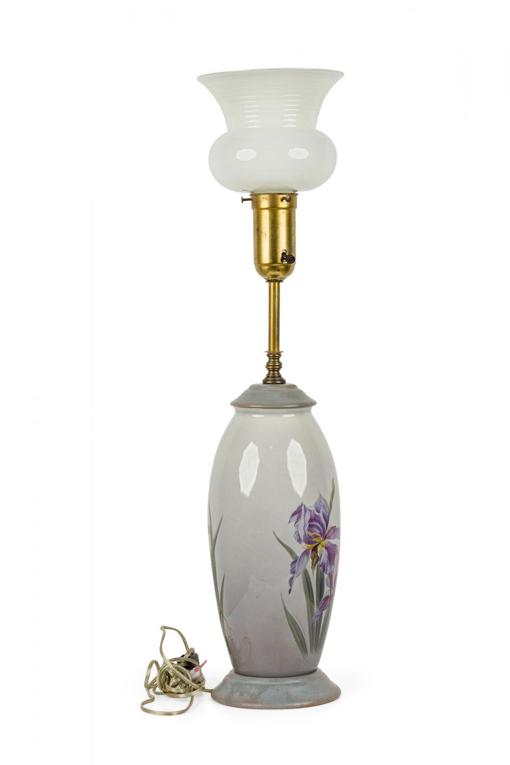 English Mid-Century Ceramic Purple Iris Design Tall Table Lamp (Britisch) im Angebot