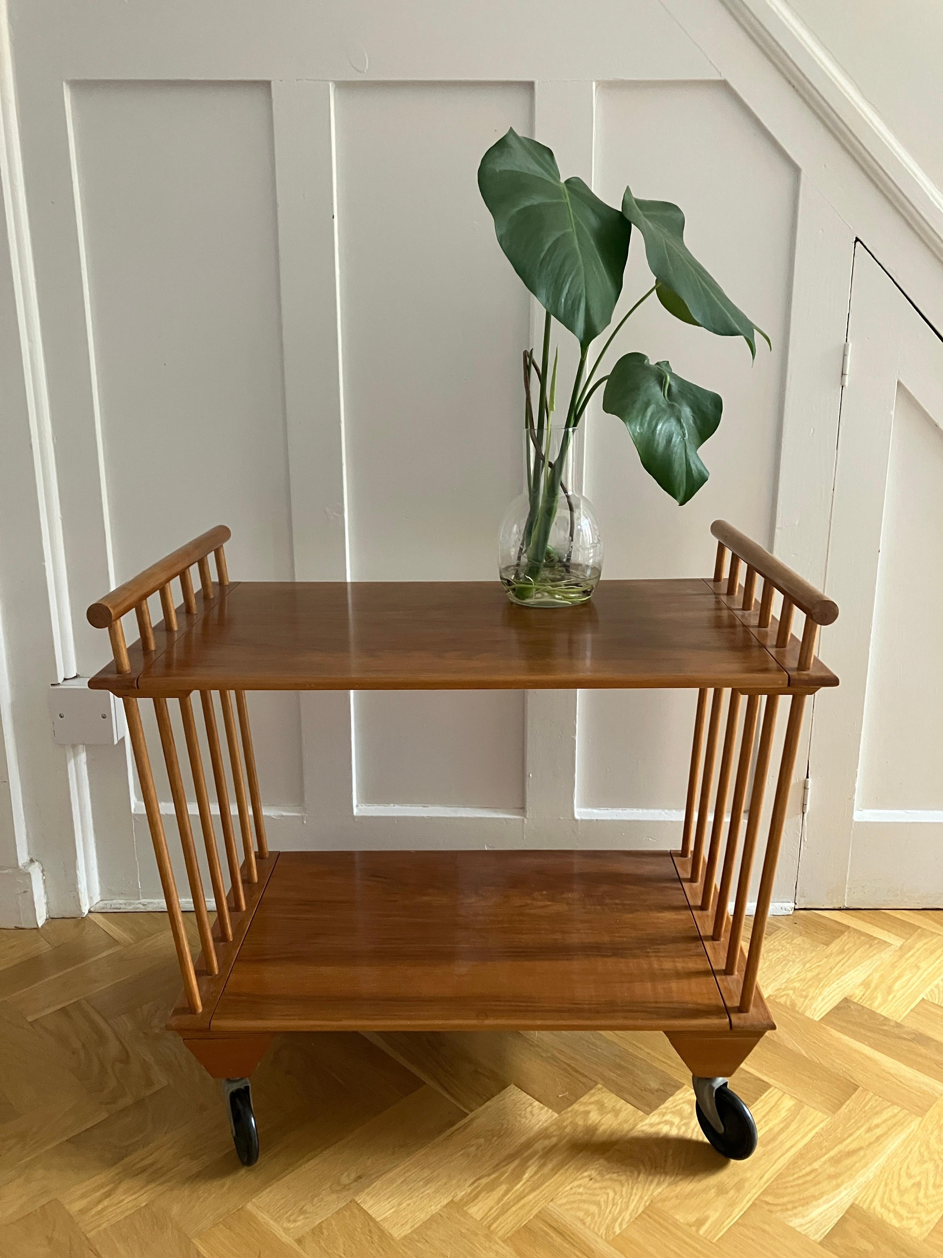 Englisch Mid Century Cocktail Trolley 60's Blondes Holz (Britisch) im Angebot