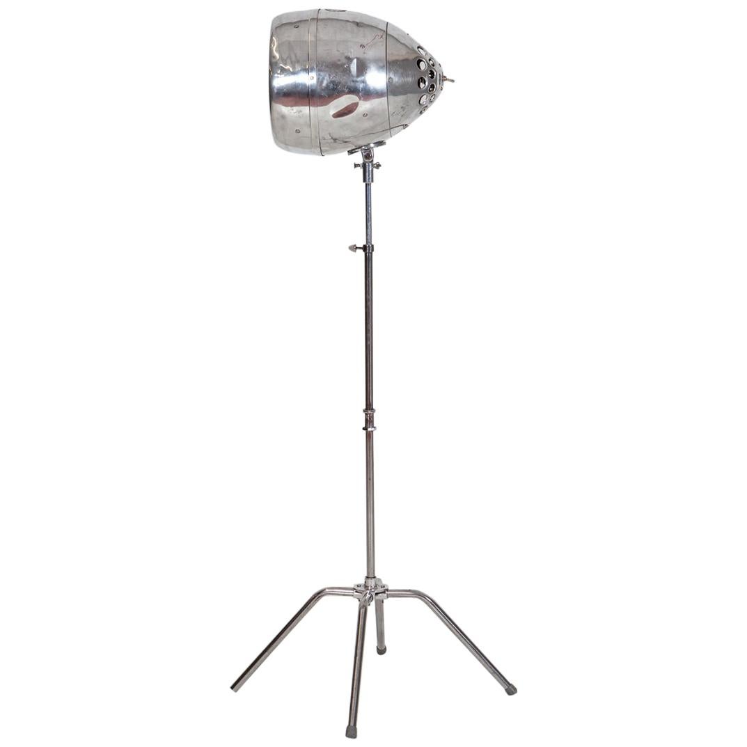 Lampada da terra inglese della metà del secolo scorso