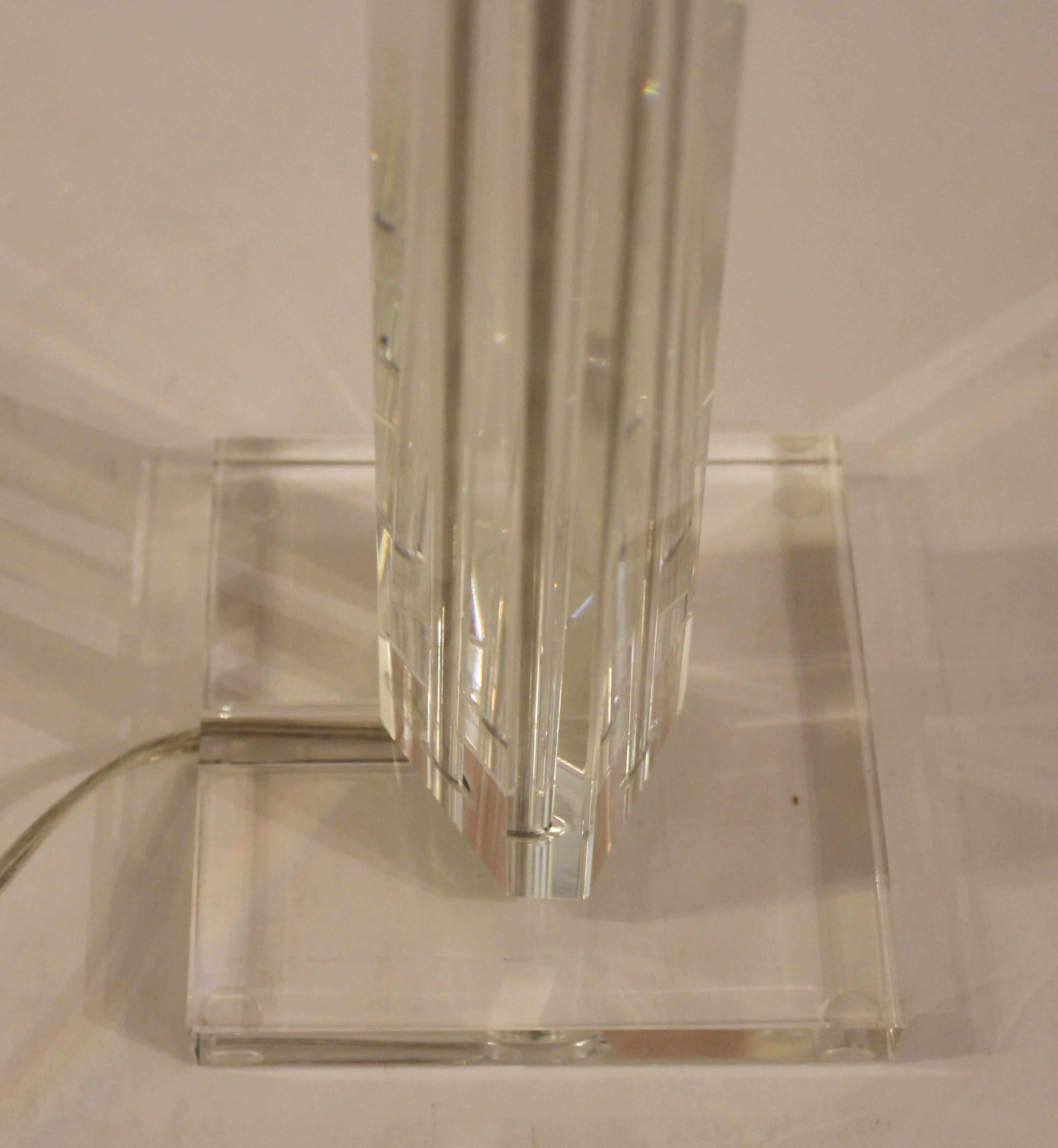 Chamfered English Mid-Century Modern Crystal Table Lamp For Sale