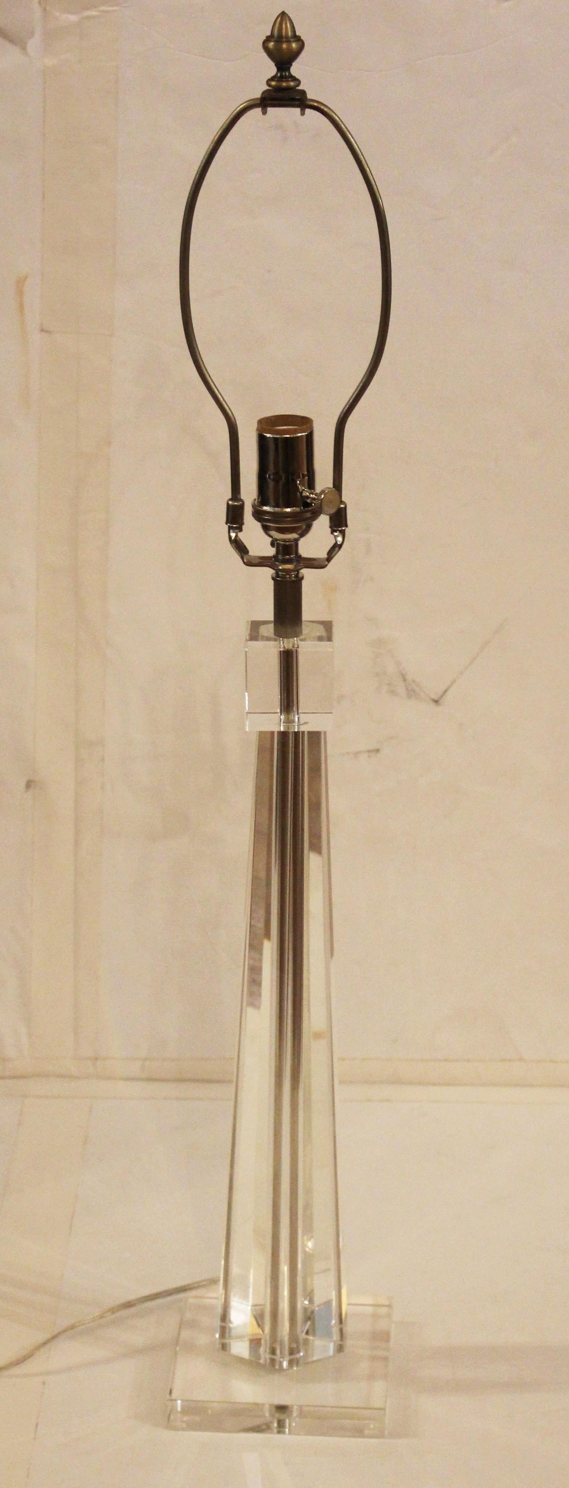 English Mid-Century Modern Crystal Table Lamp For Sale 2