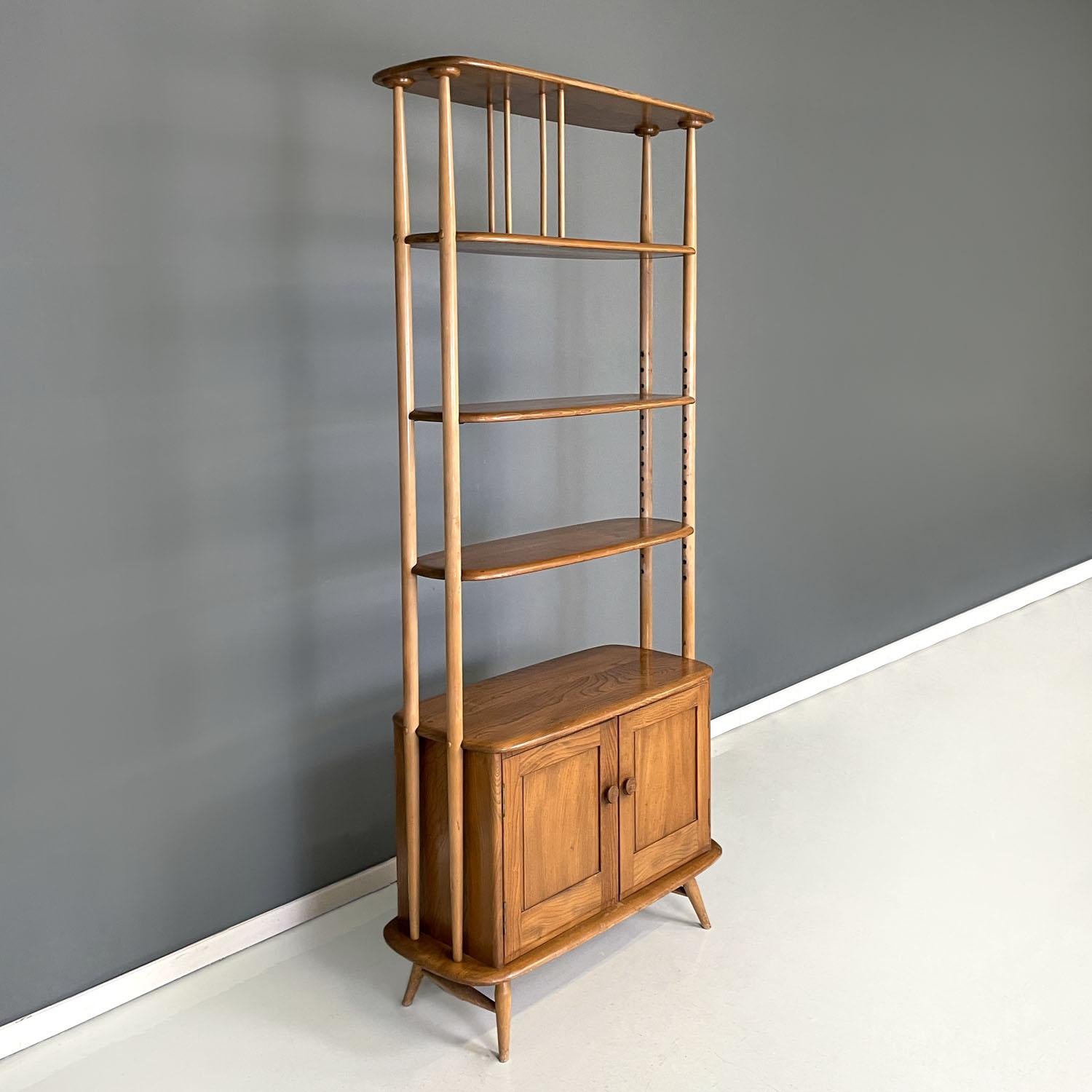 Italian English mid-century modern light wood library with cabinet by Ercol, 1960s