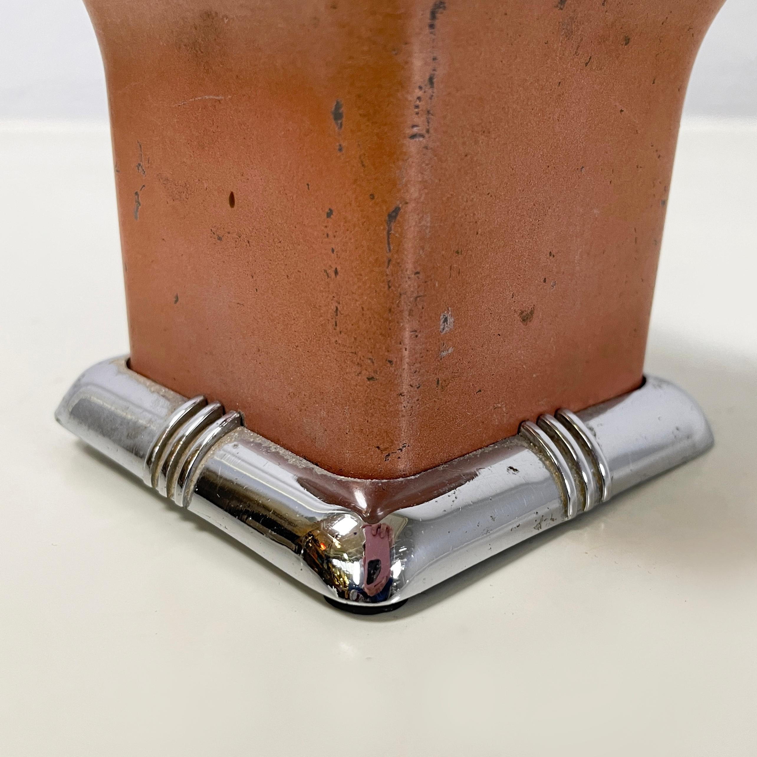 Cendrier de table anglais moderne du milieu du siècle dernier en métal rouge de Ronson, années 1930 en vente 2