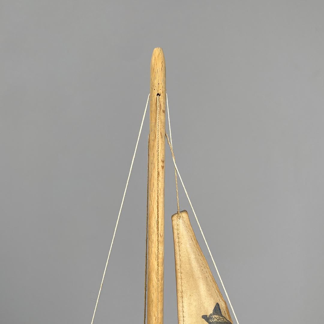 English mid-century modern red sailing boat model by Star Yacht Birkenhead 1960s For Sale 3