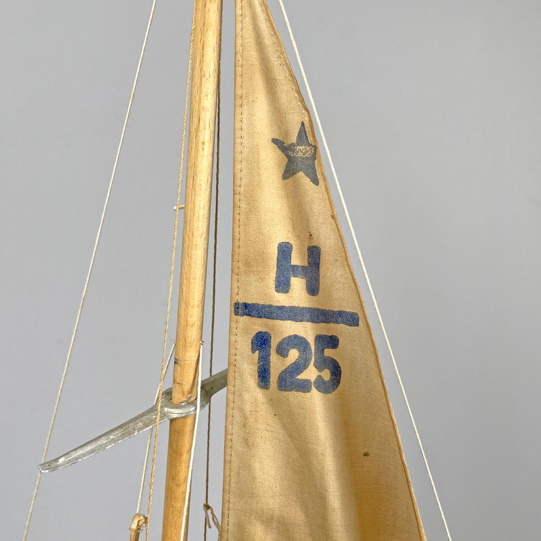 English mid-century modern red sailing boat model by Star Yacht Birkenhead 1960s For Sale 4
