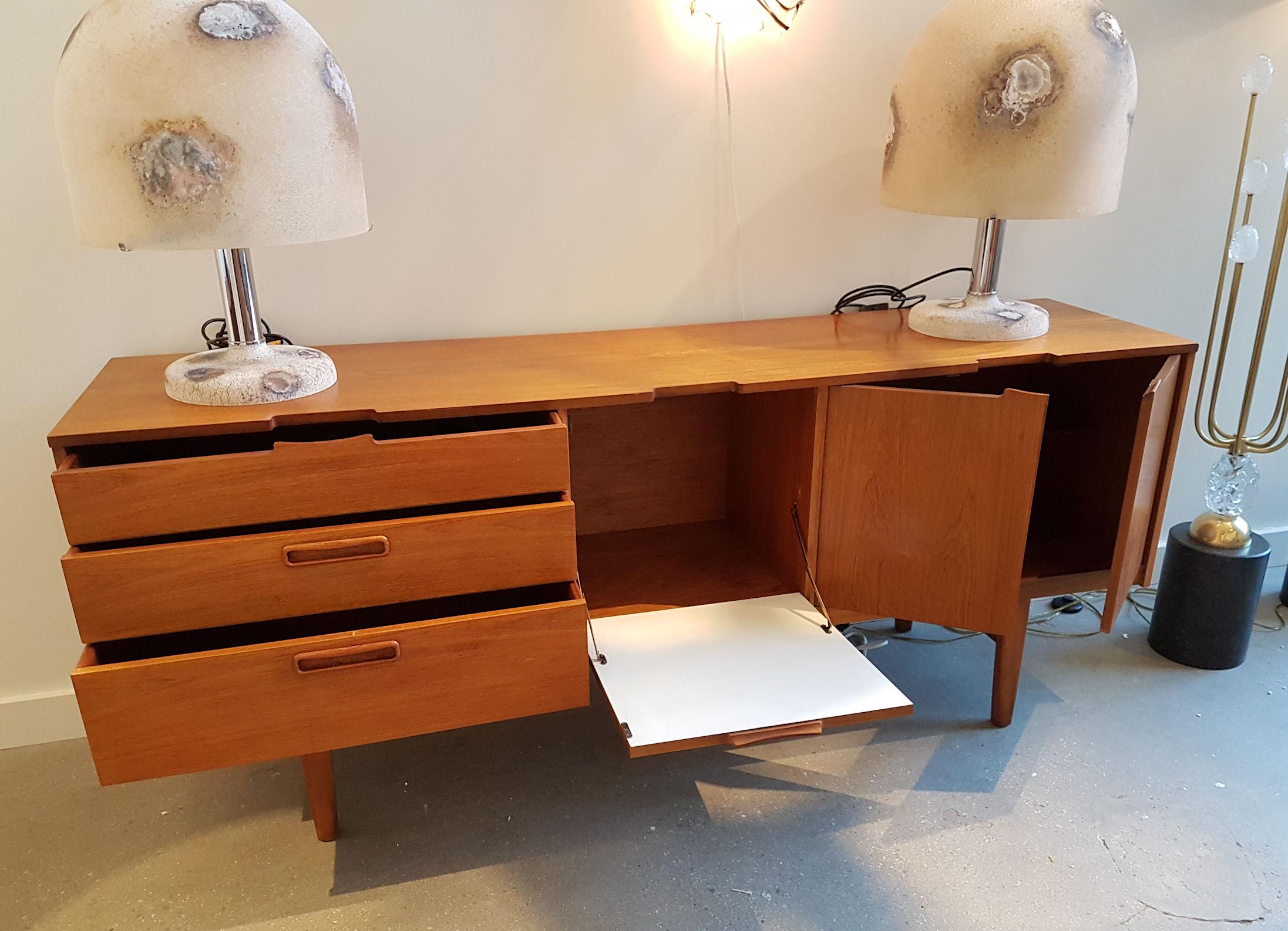 Mid-20th Century English Mid-Century Modern large Teak Sideboard, Stamped Nathan, 1960s