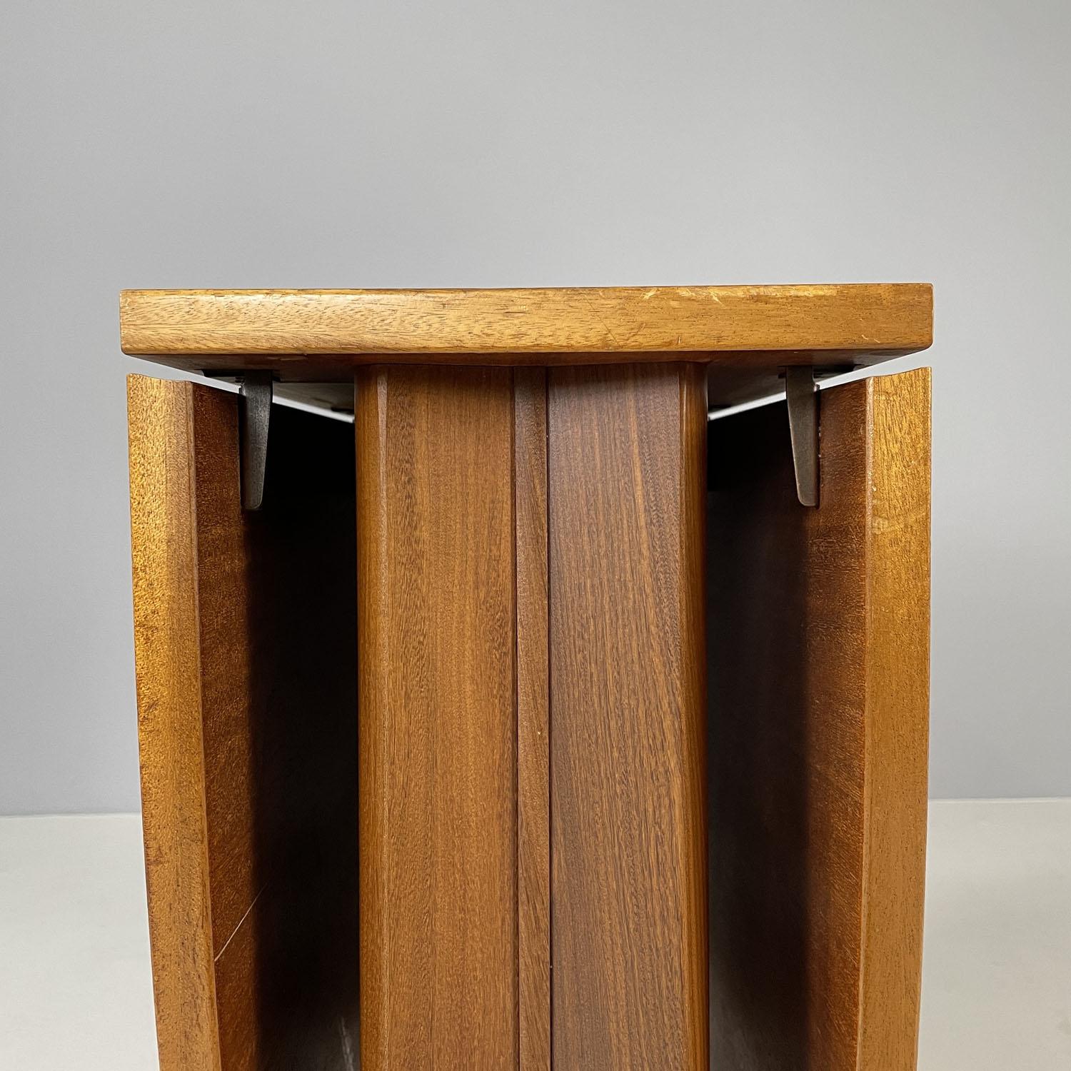 Table de salle à manger en bois moderne du milieu du siècle dernier avec portes à abattant, 1960s en vente 3
