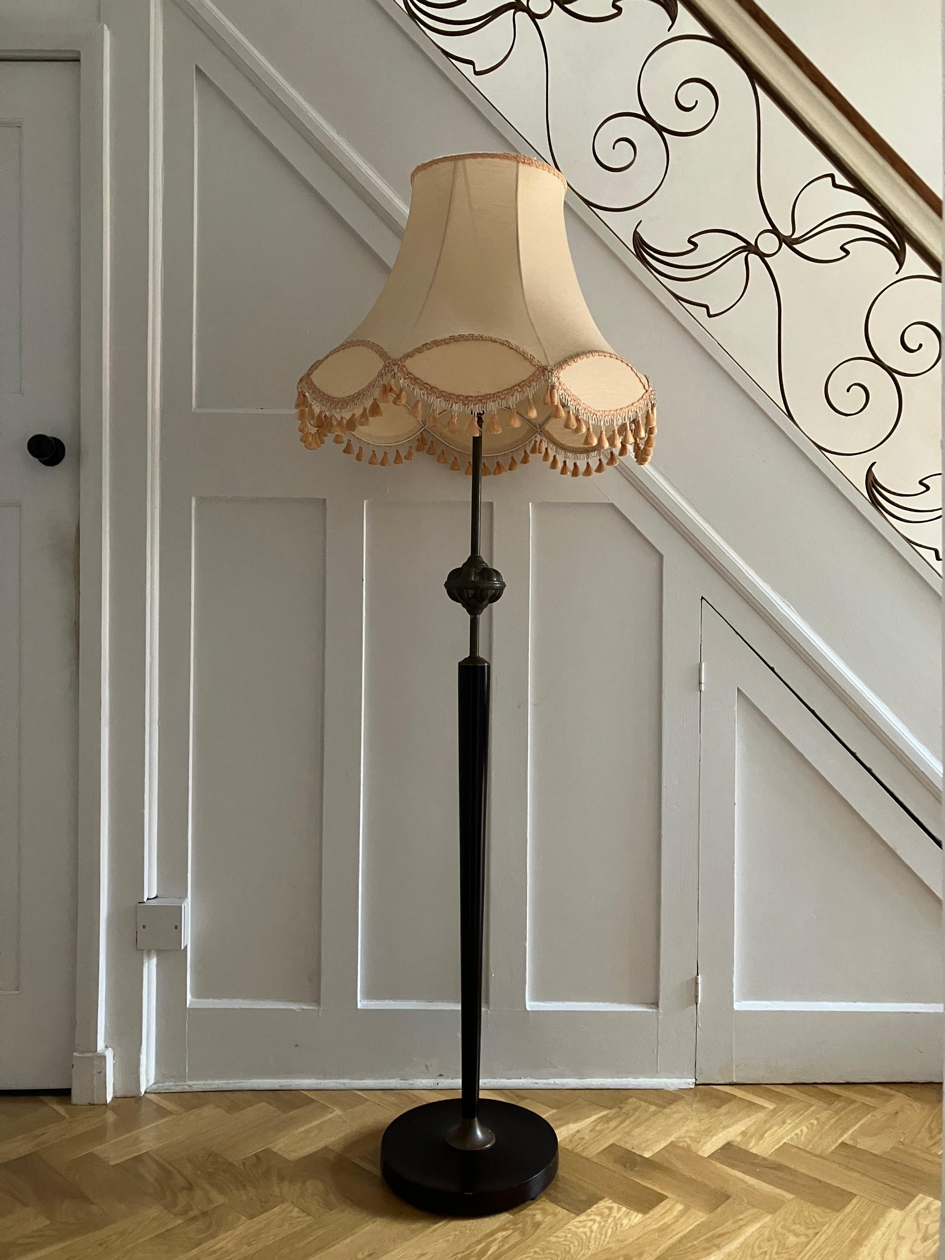 Ebonized English Midcentury Brass and Wood Floor Lamp For Sale