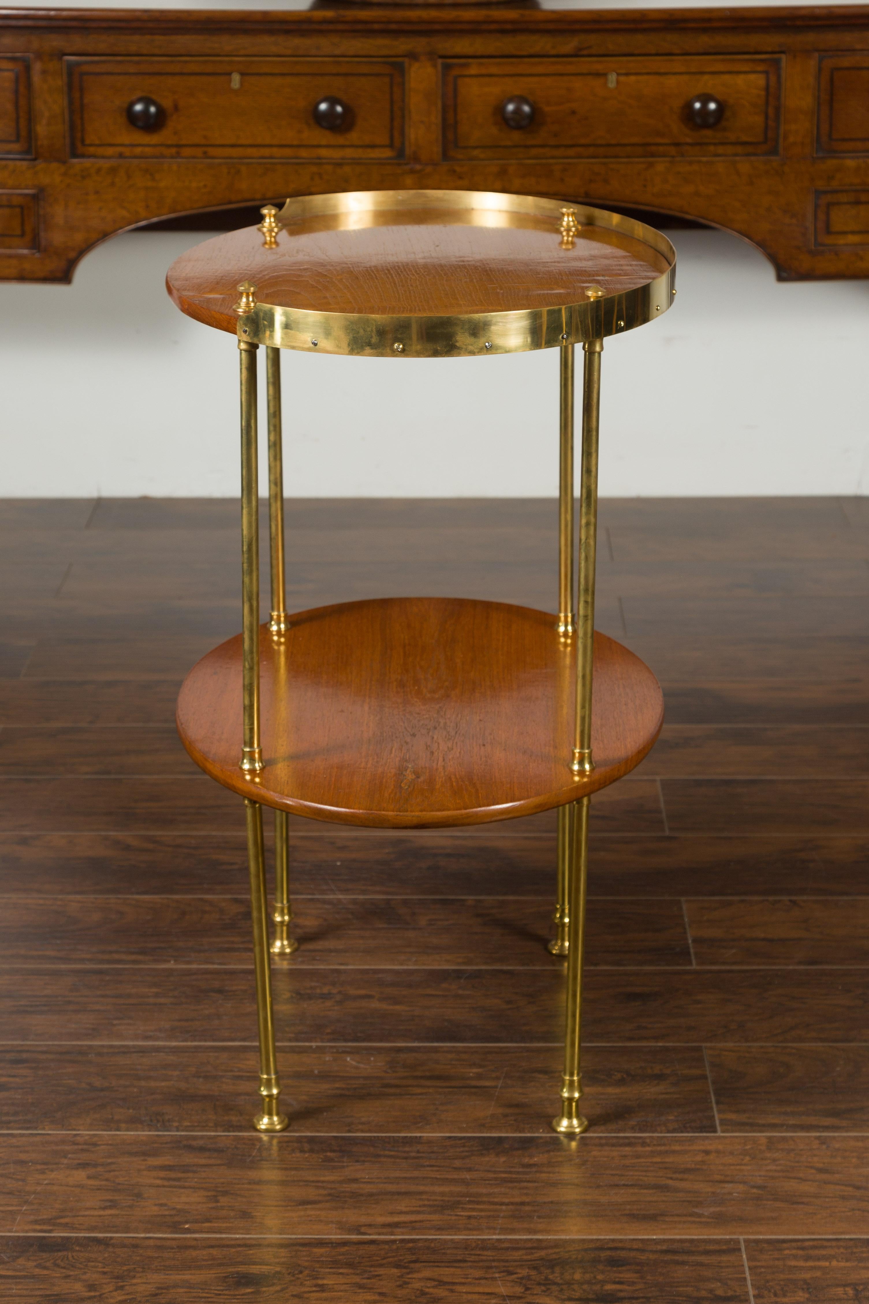 English Midcentury Mahogany Oval Two-Tiered Table with Brass Accents For Sale 7