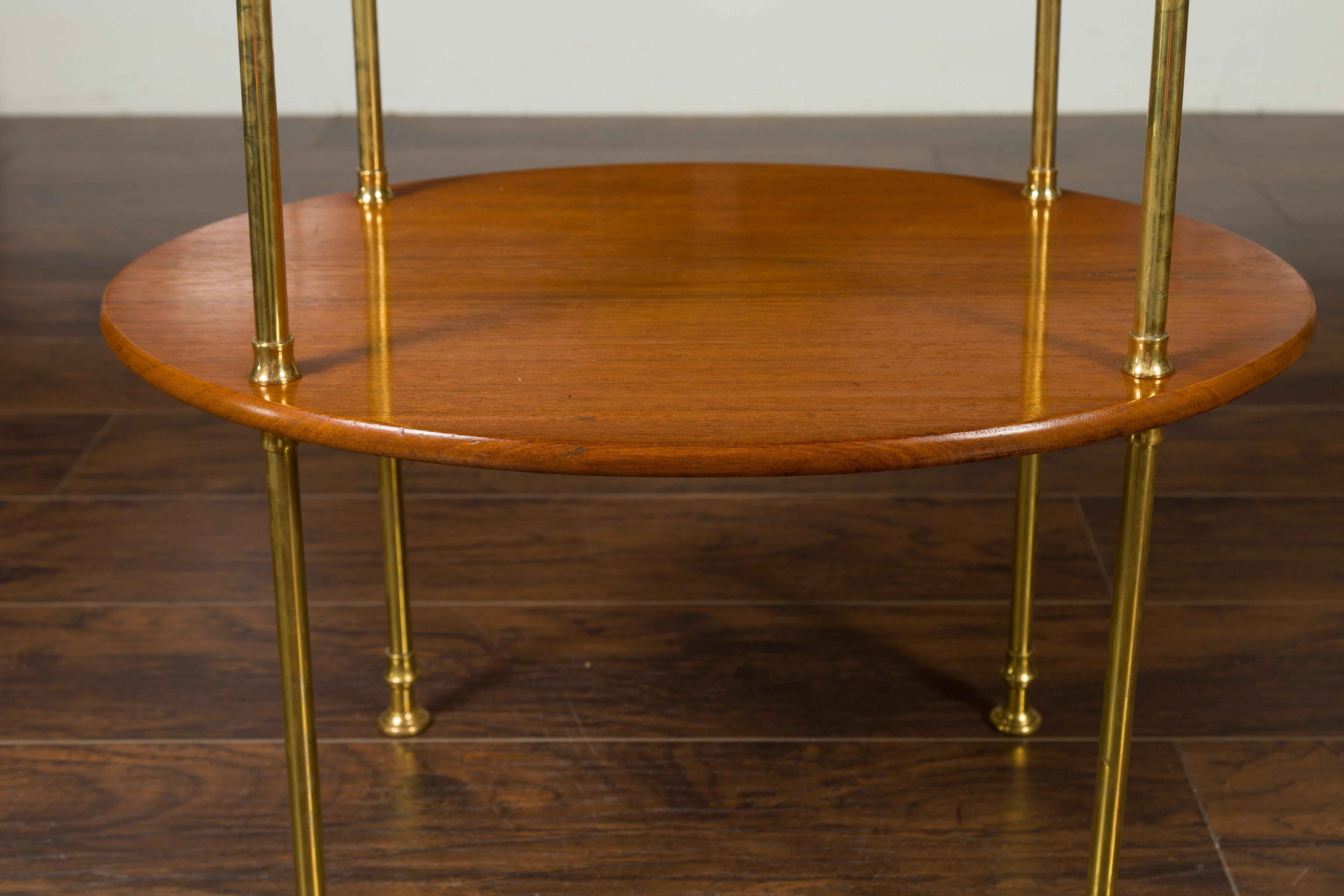 English Midcentury Mahogany Oval Two-Tiered Table with Brass Accents For Sale 2