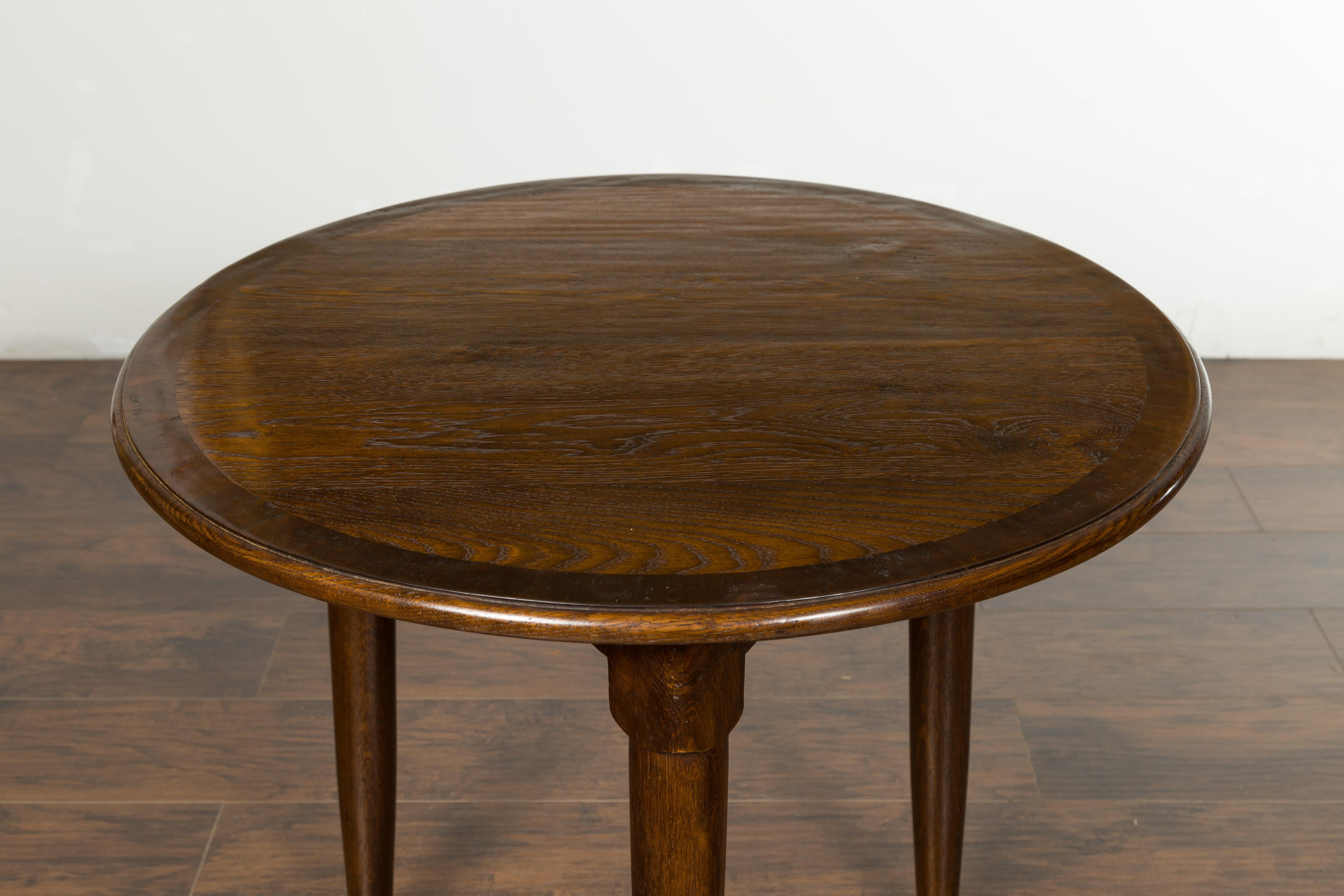 English Midcentury Oak Side Table with Round Top, Cylindrical Legs and Pad Feet 1