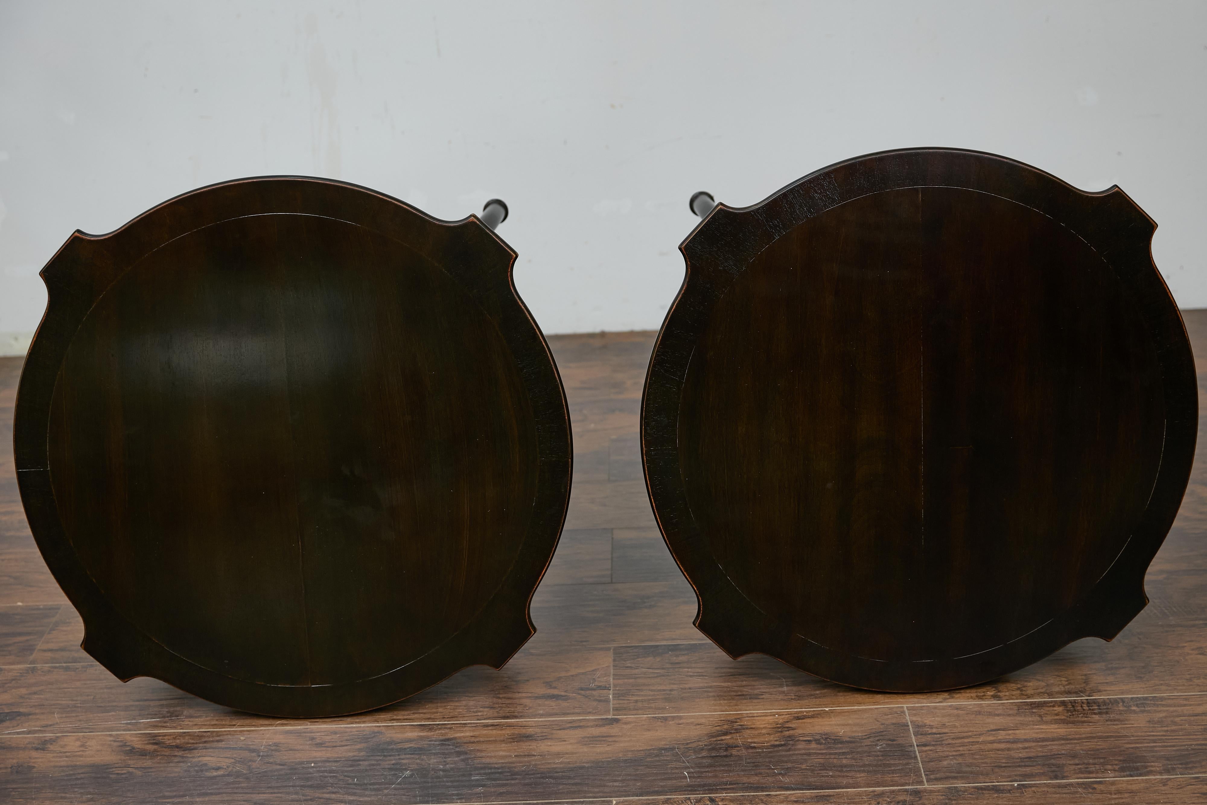 English Midcentury Period Dark Lacquered Side Tables with Neoclassical Accents For Sale 11