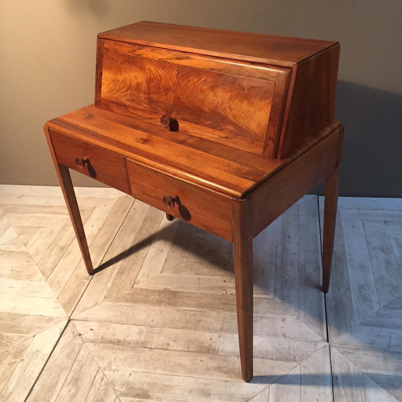 utility furniture bureau