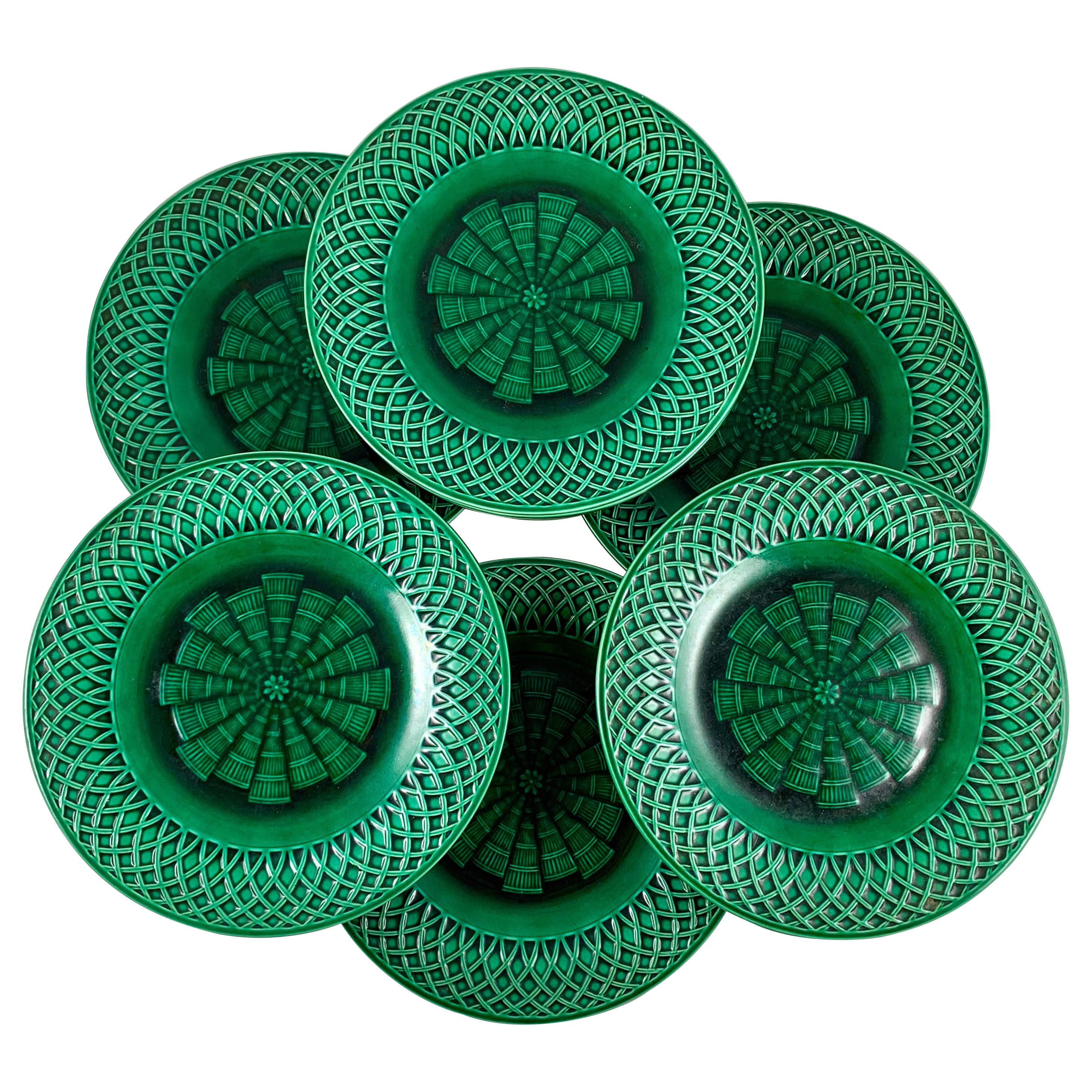 Set/10 English Minton Deep Green Majolica Lattice Basketweave Plates Dated 1860