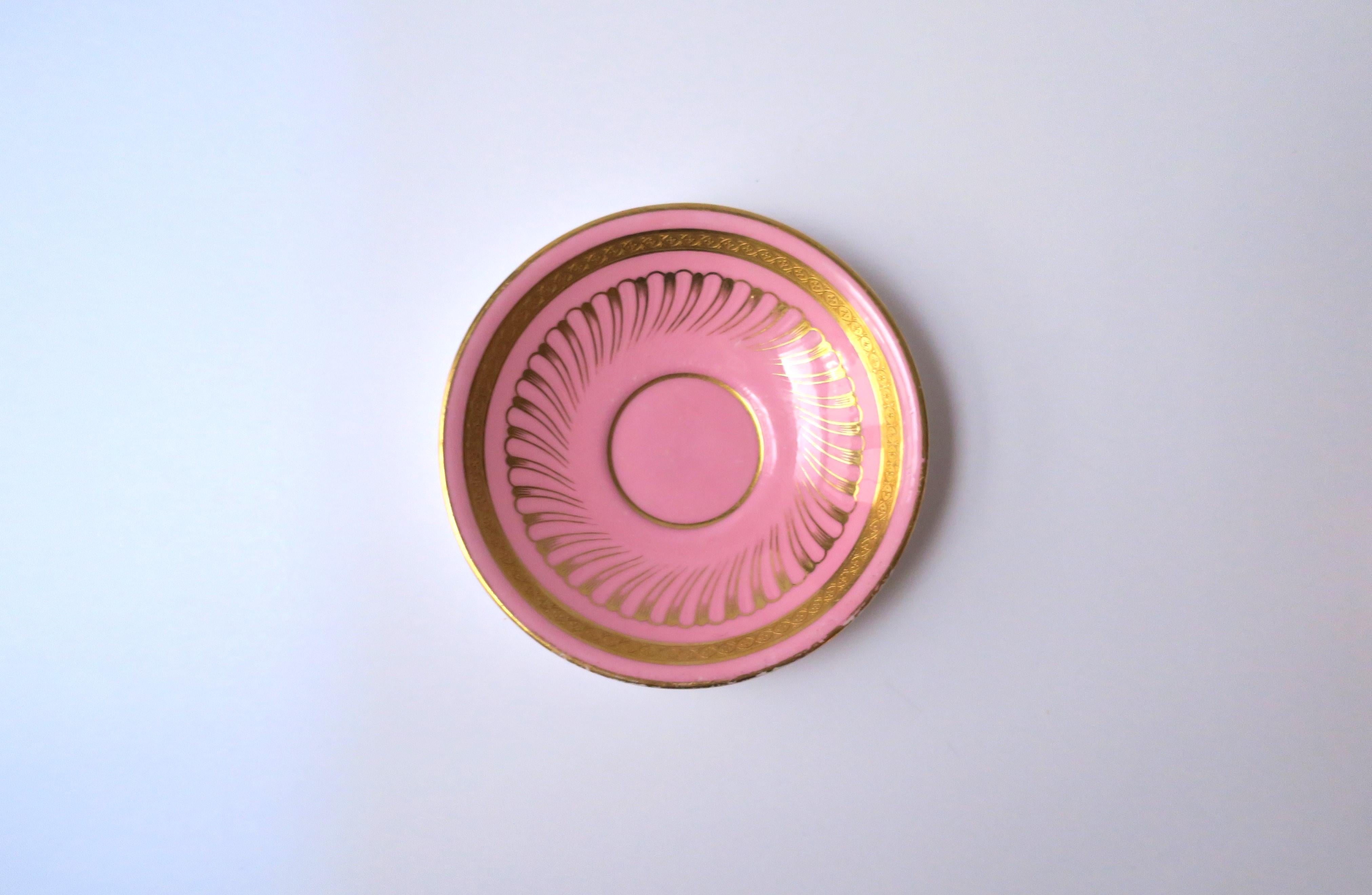 English Minton Pink & Gold Porcelain Coffee Espresso Cup & Saucer, 19th century For Sale 4
