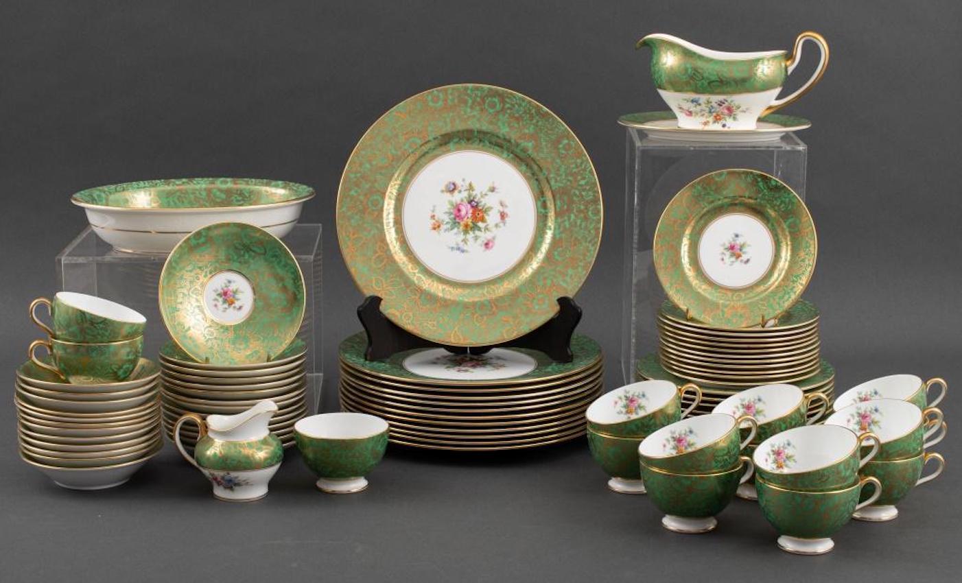 English Minton Porcelain Tableware Dinner Service / Twelve People For Sale 7