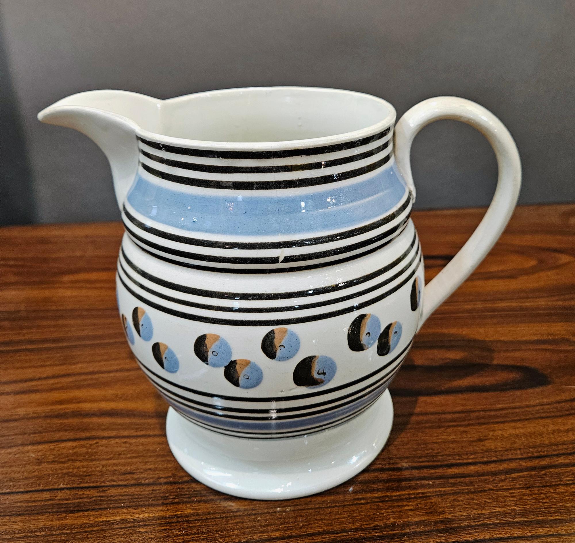Englischer Mocha-Keramik-Perlengeschirr-Krug mit Katzenauge-Design (Volkskunst) im Angebot