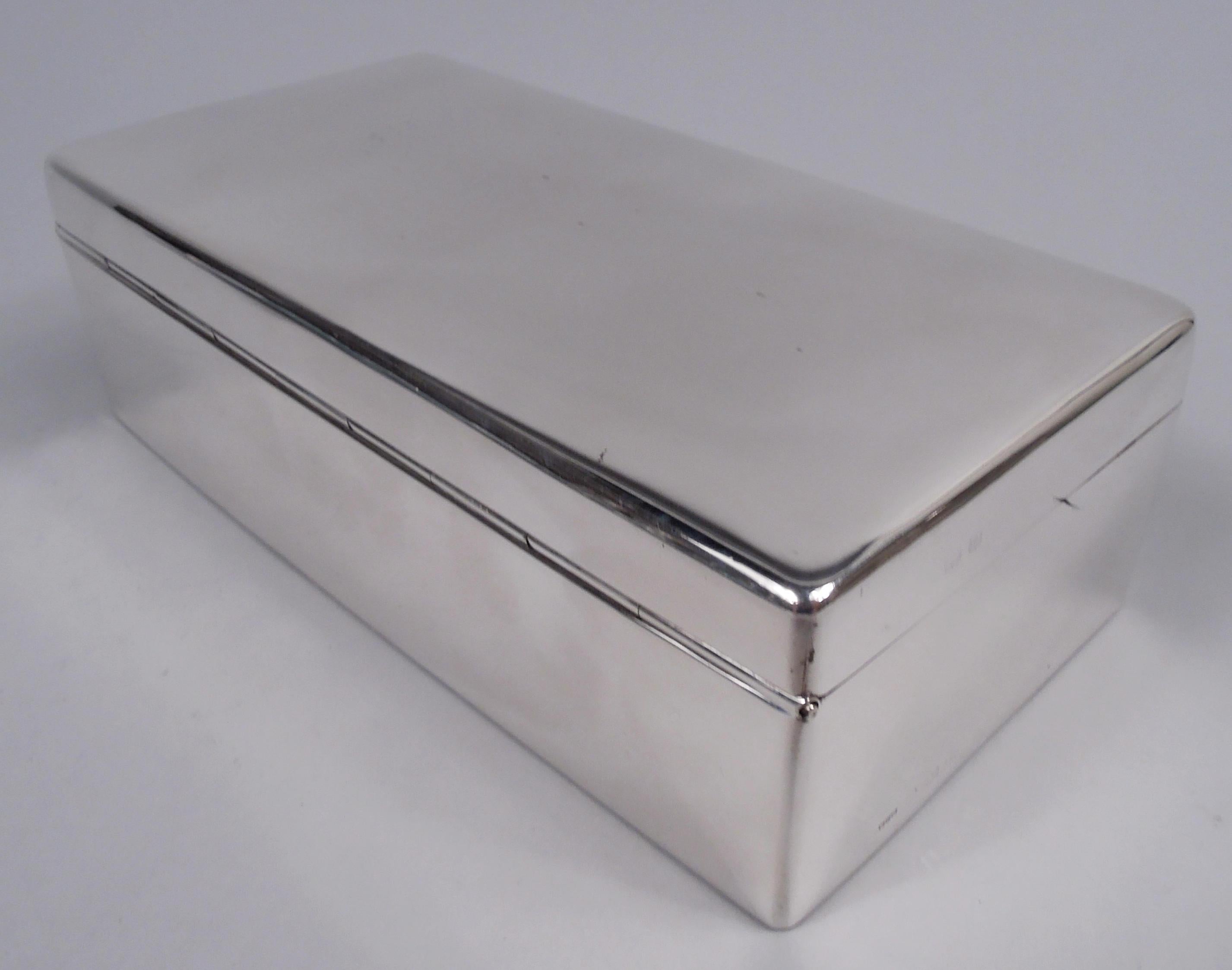 Mid-20th Century English Modern Sterling Silver Box, 1938 For Sale