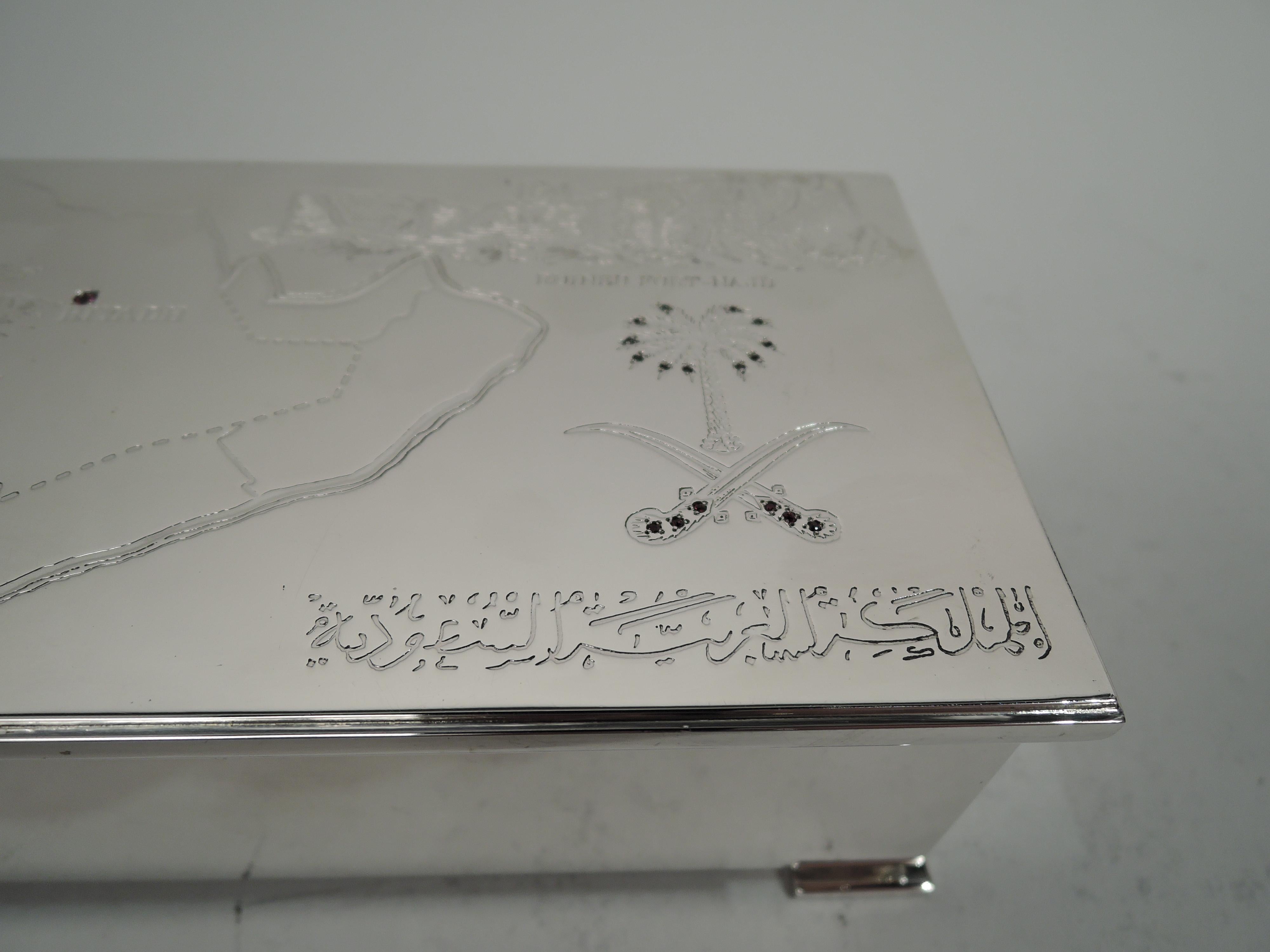 English Modern Sterling Silver Box with Saudi Arabia Association 4