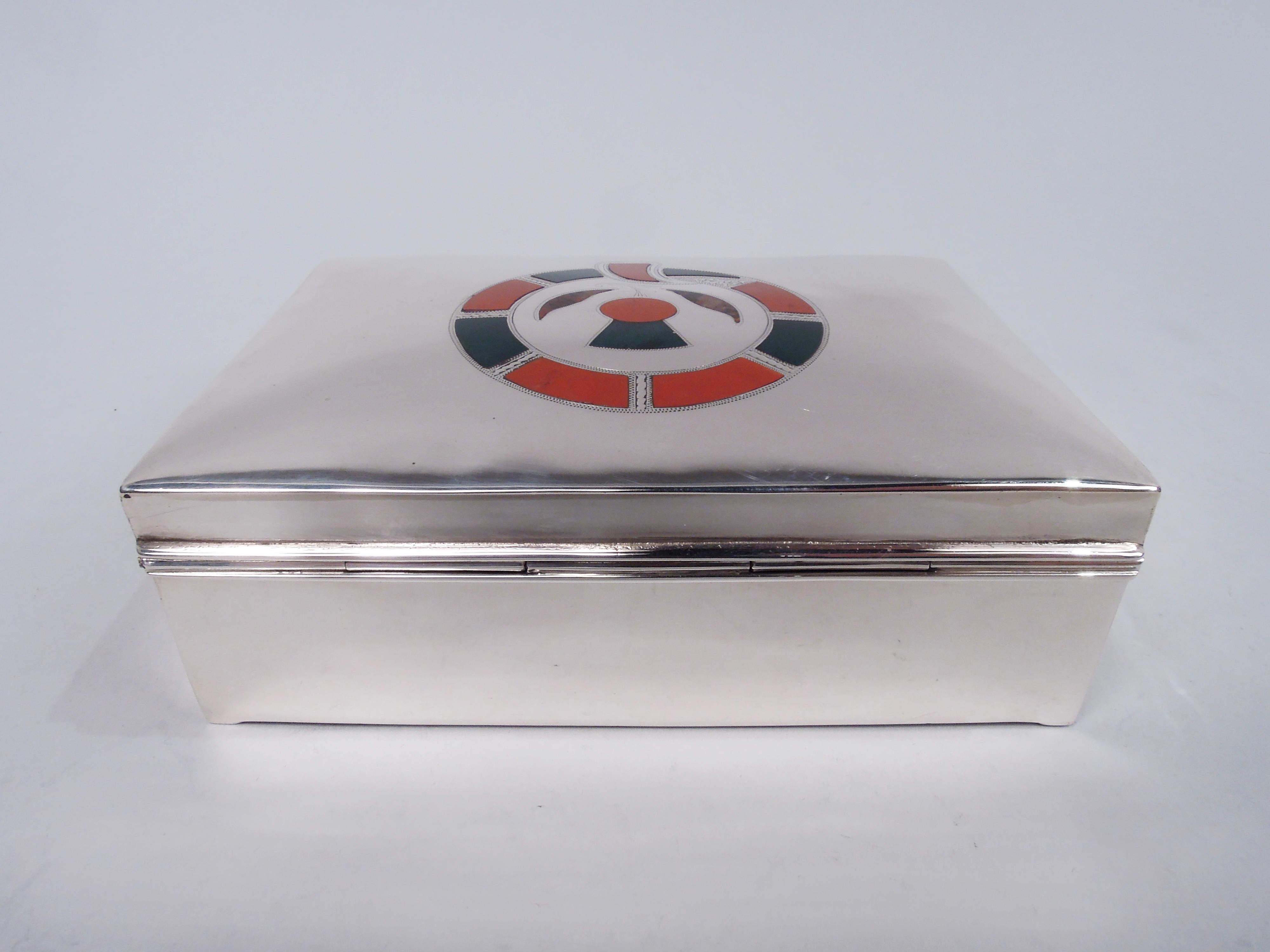 British English Modern Sterling Silver Box with Scottish Agate Thistle For Sale