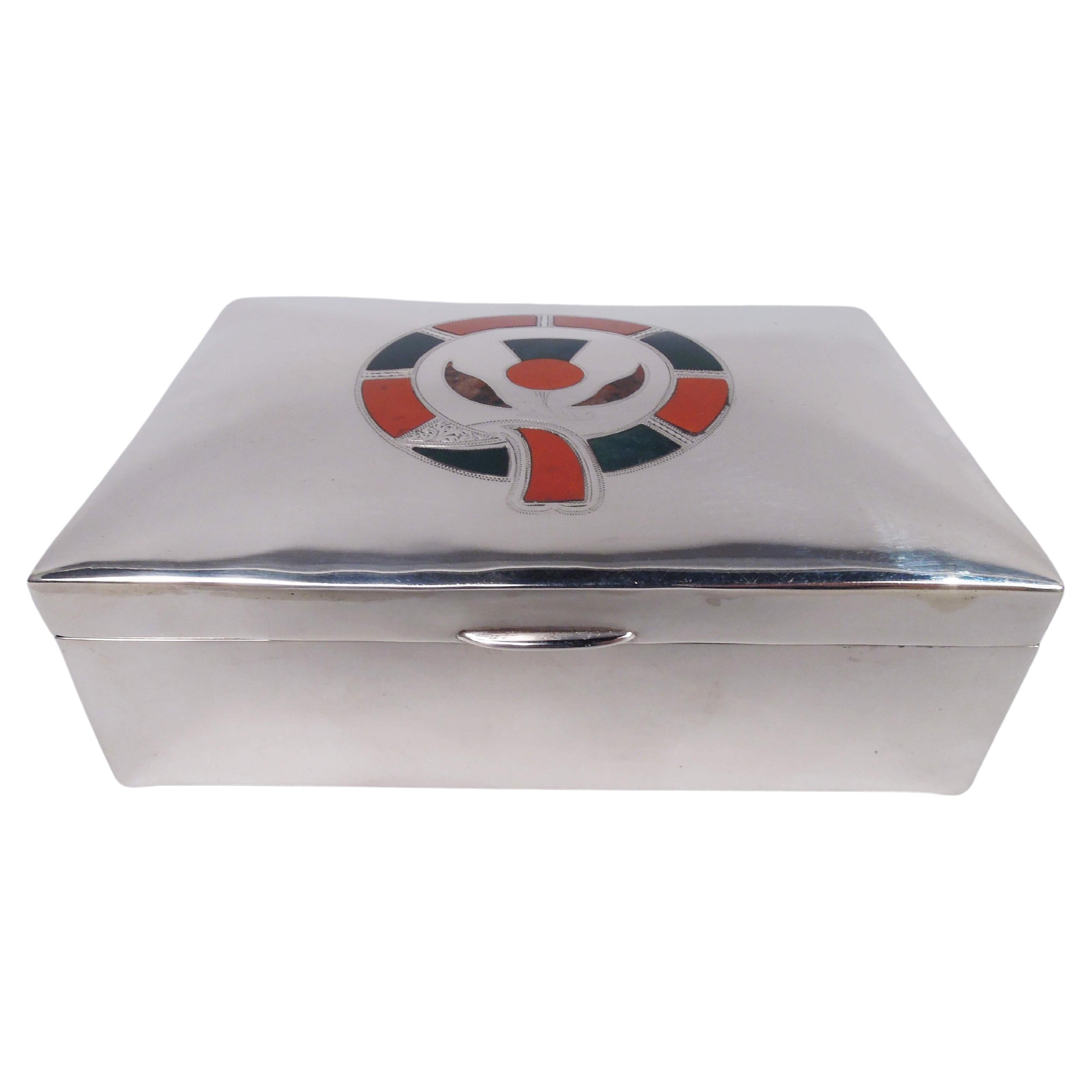 English Modern Sterling Silver Box with Scottish Agate Thistle For Sale