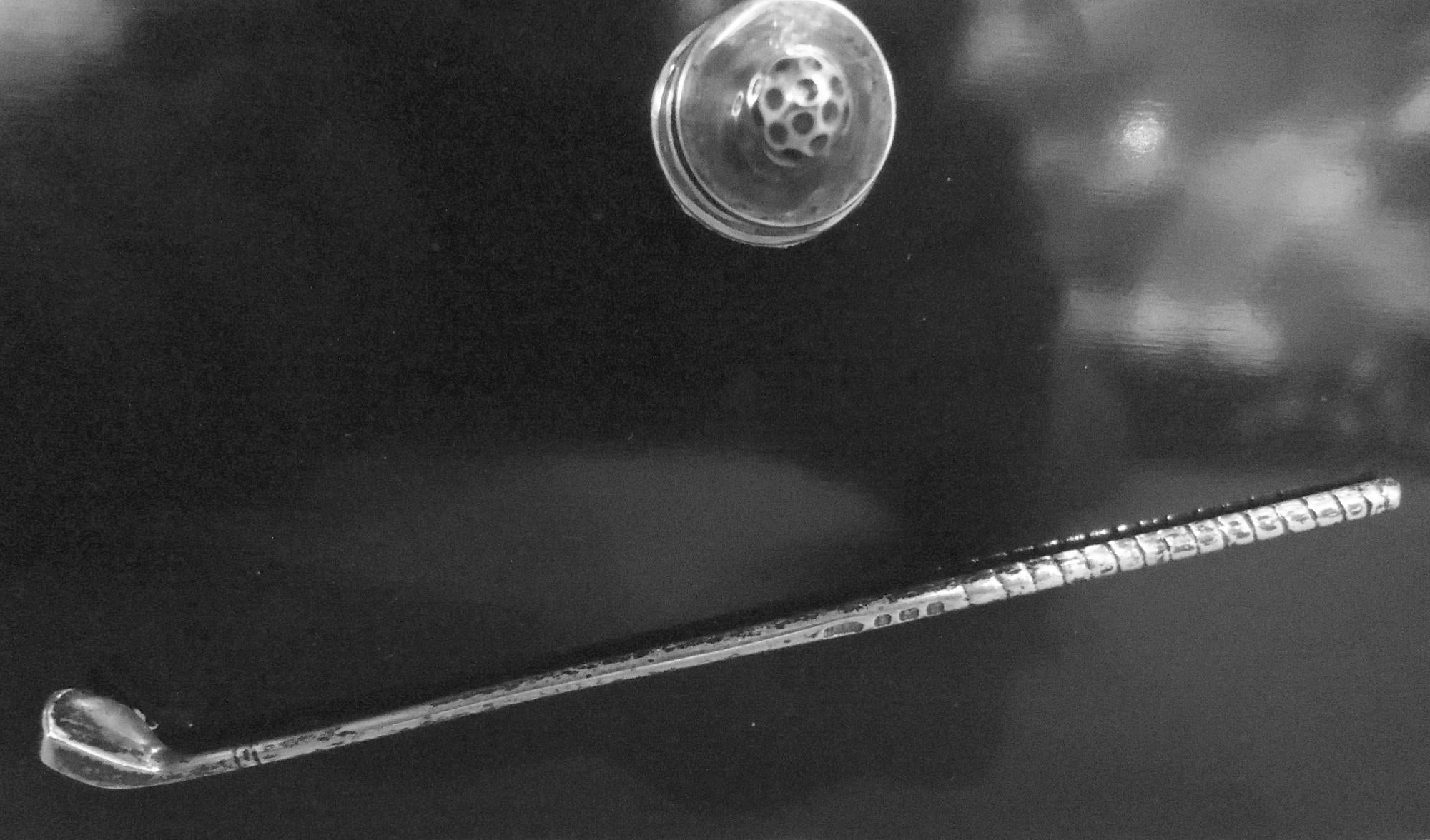 Argento 925 Scatola inglese moderna in Wood con mazza da golf e pallina in argento, 1927 in vendita
