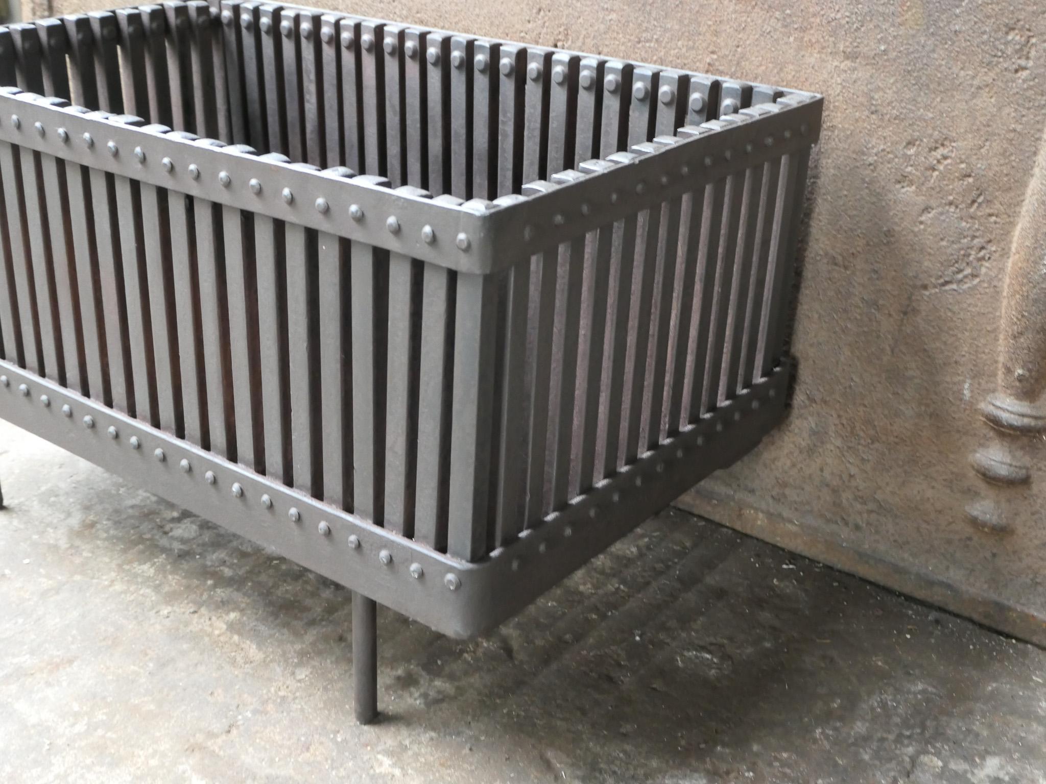 English Modernist Fireplace Grate, Fire Grate For Sale 7
