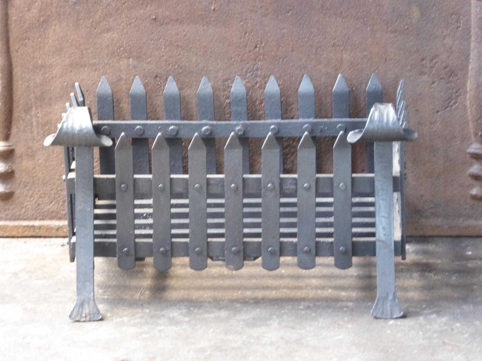 English modernist fireplace basket or fire basket. The fireplace grate is made of wrought iron. 20th century. The condition of the grate is good.

















 