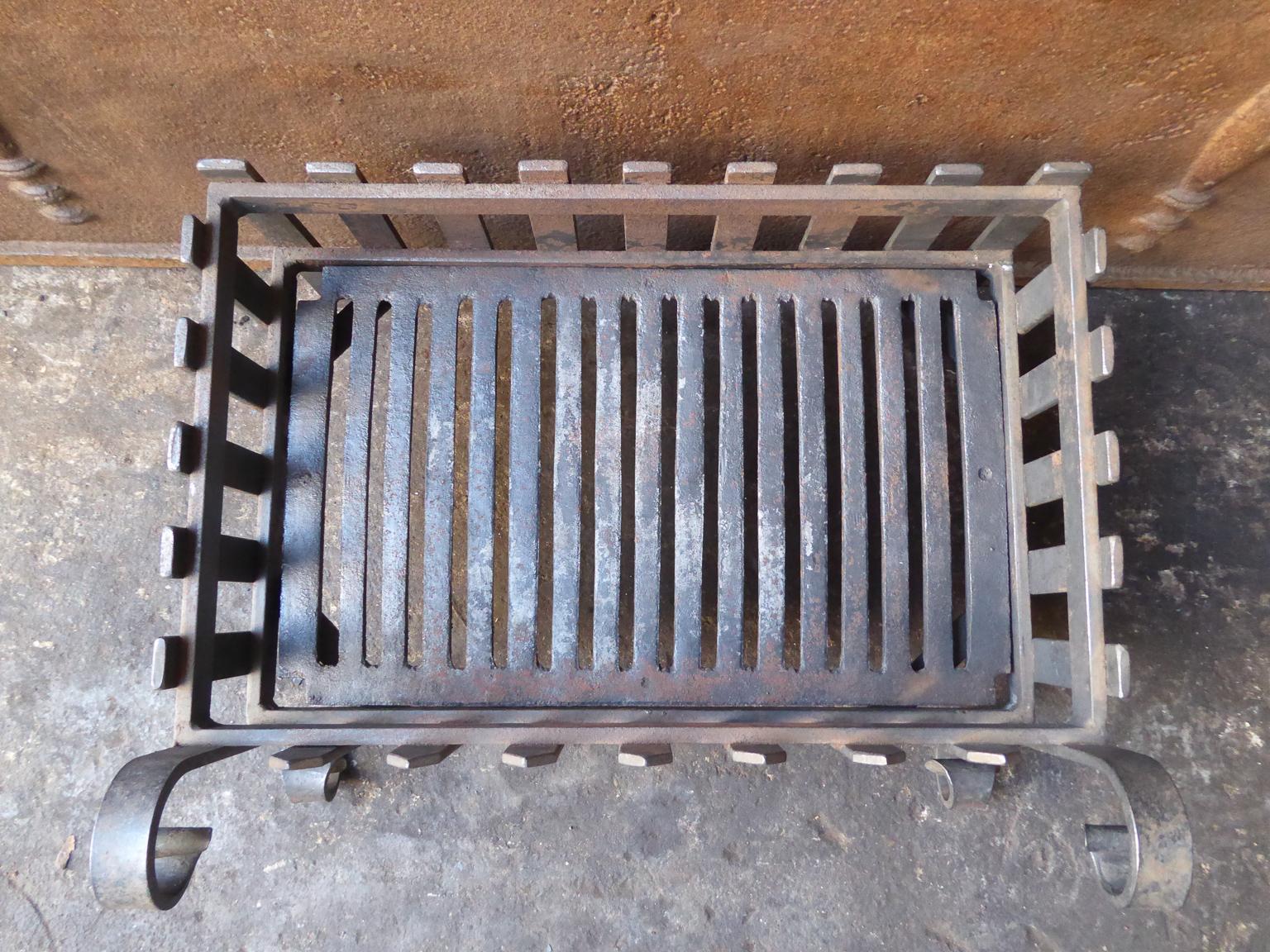 English Modernist Fireplace Grate, Fire Grate 3