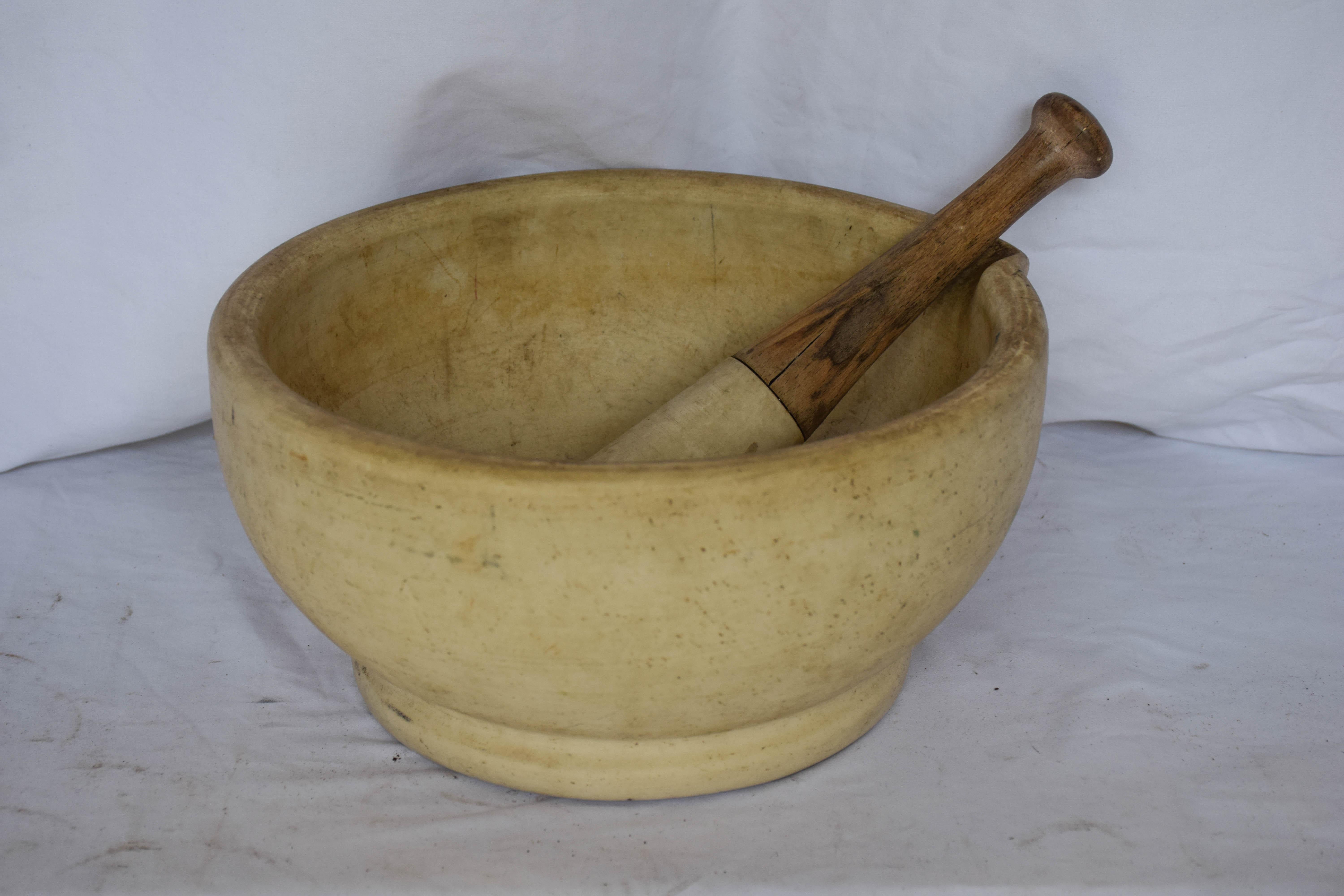 English Mortar and Pestle In Good Condition In Houston, TX
