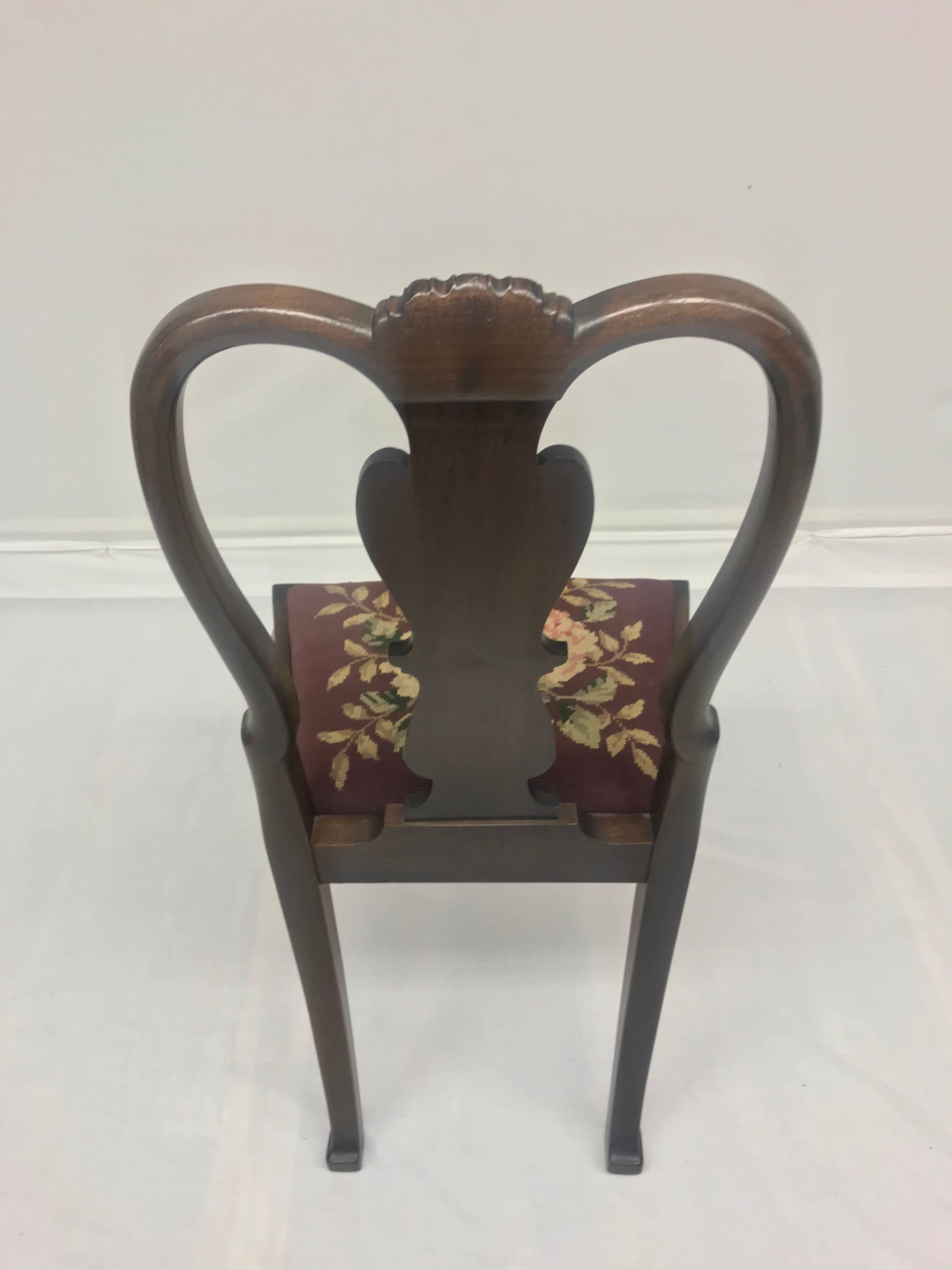 20th Century English Needlepoint Dining Chairs, Set of Four For Sale