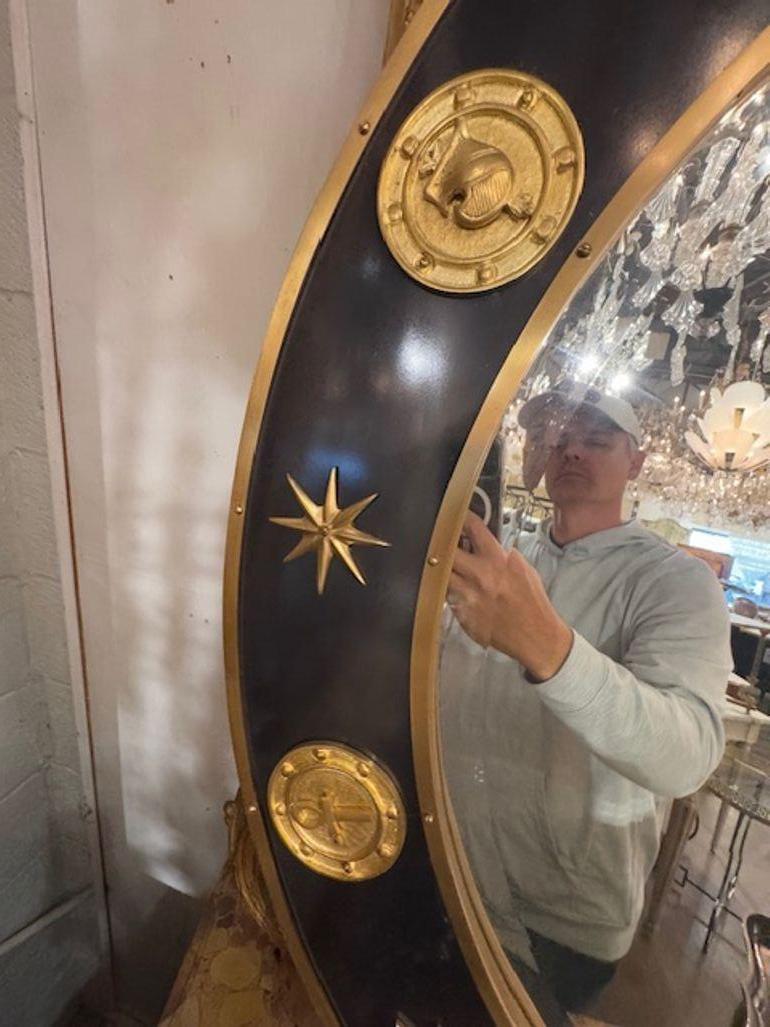 English Neo-classical Round Mirror For Sale 1