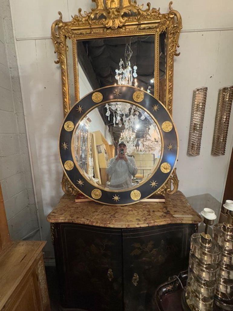 English Neo-classical Round Mirror For Sale 2