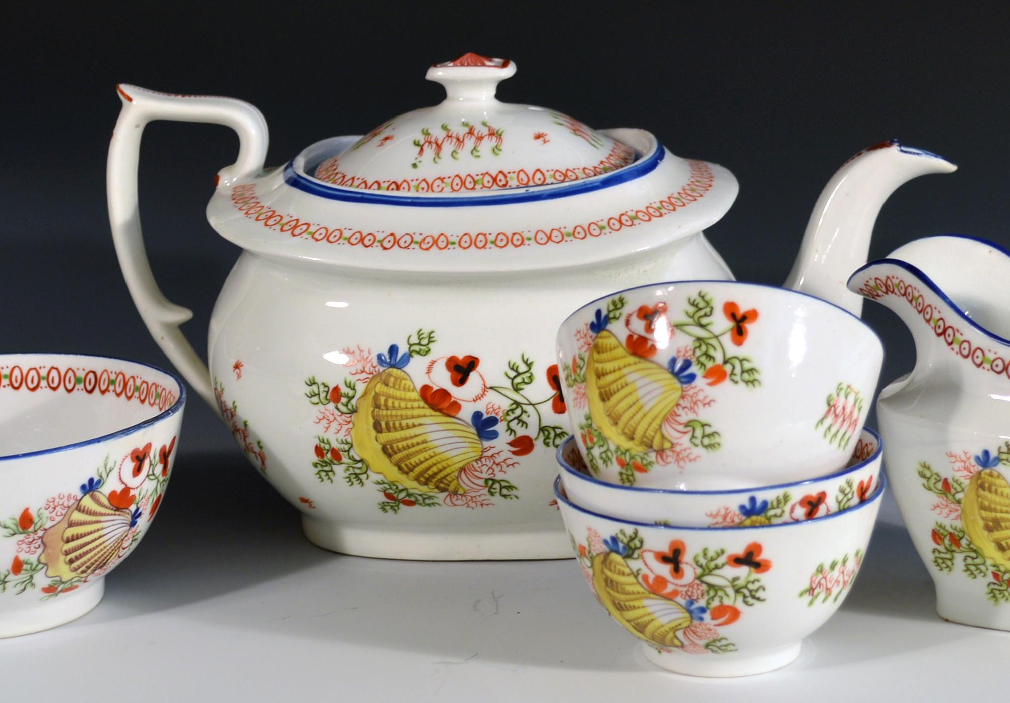 19th Century English New Hall Porcelain Part Tea Service with Sea Shell & Seaweed For Sale