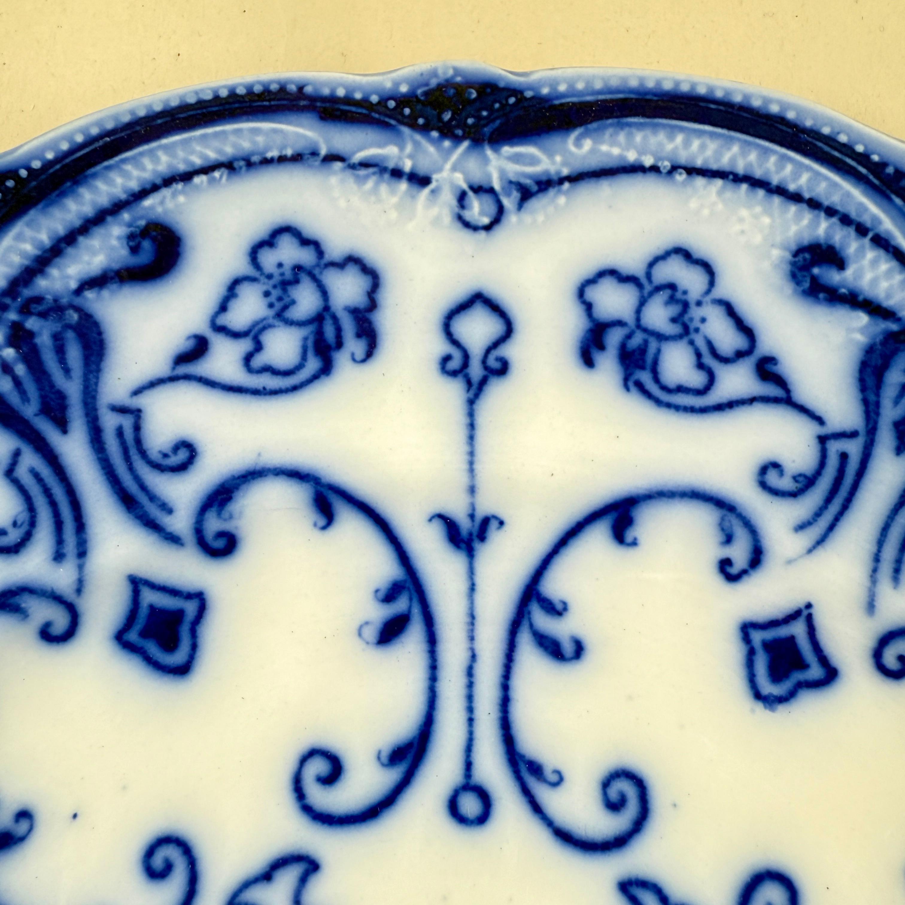 Porcelain English New Wharf Pottery Conway Pattern Flow Blue Plates, circa 1890, S/4 For Sale