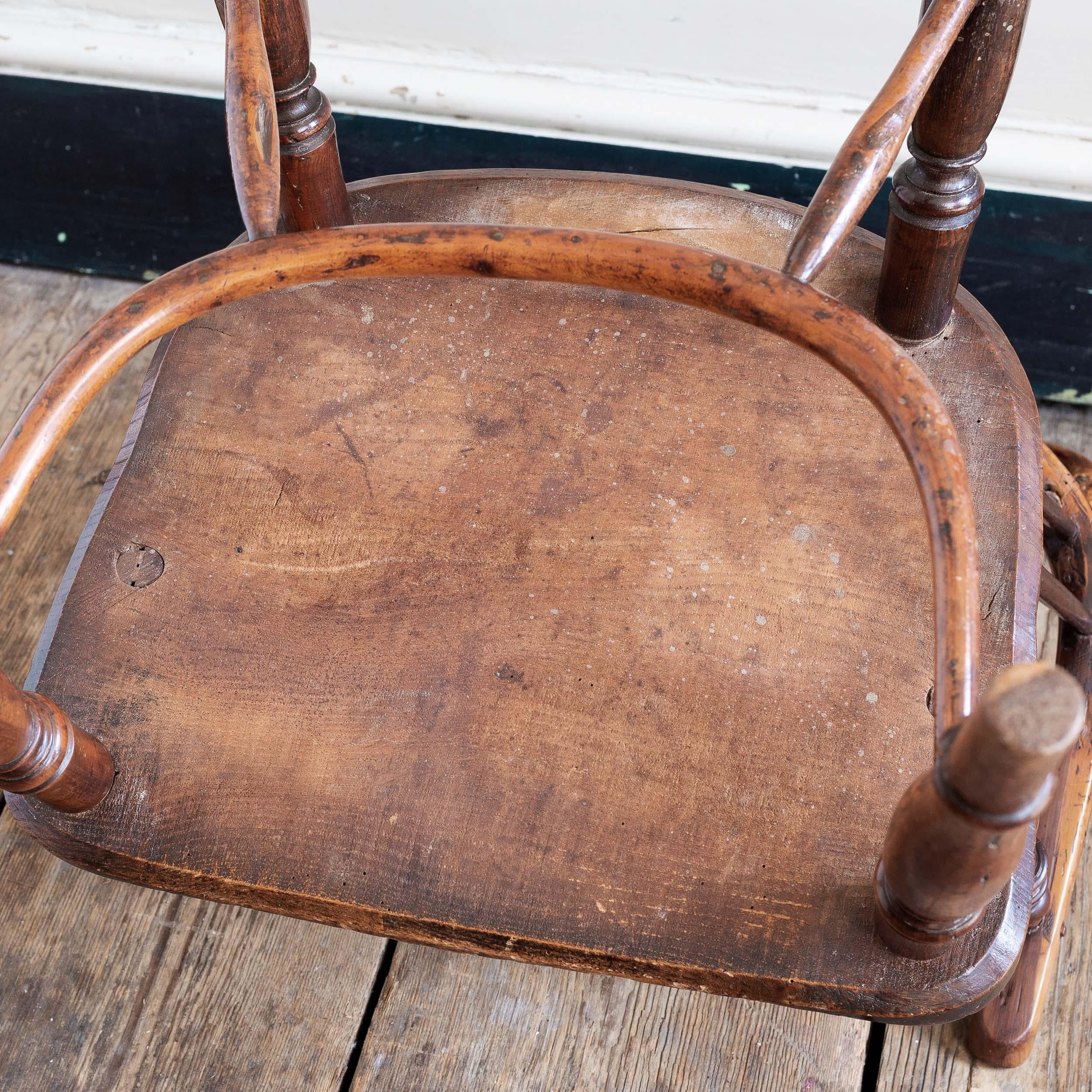 English Nineteenth Century Double-Bow Yew Windsor Chair 6