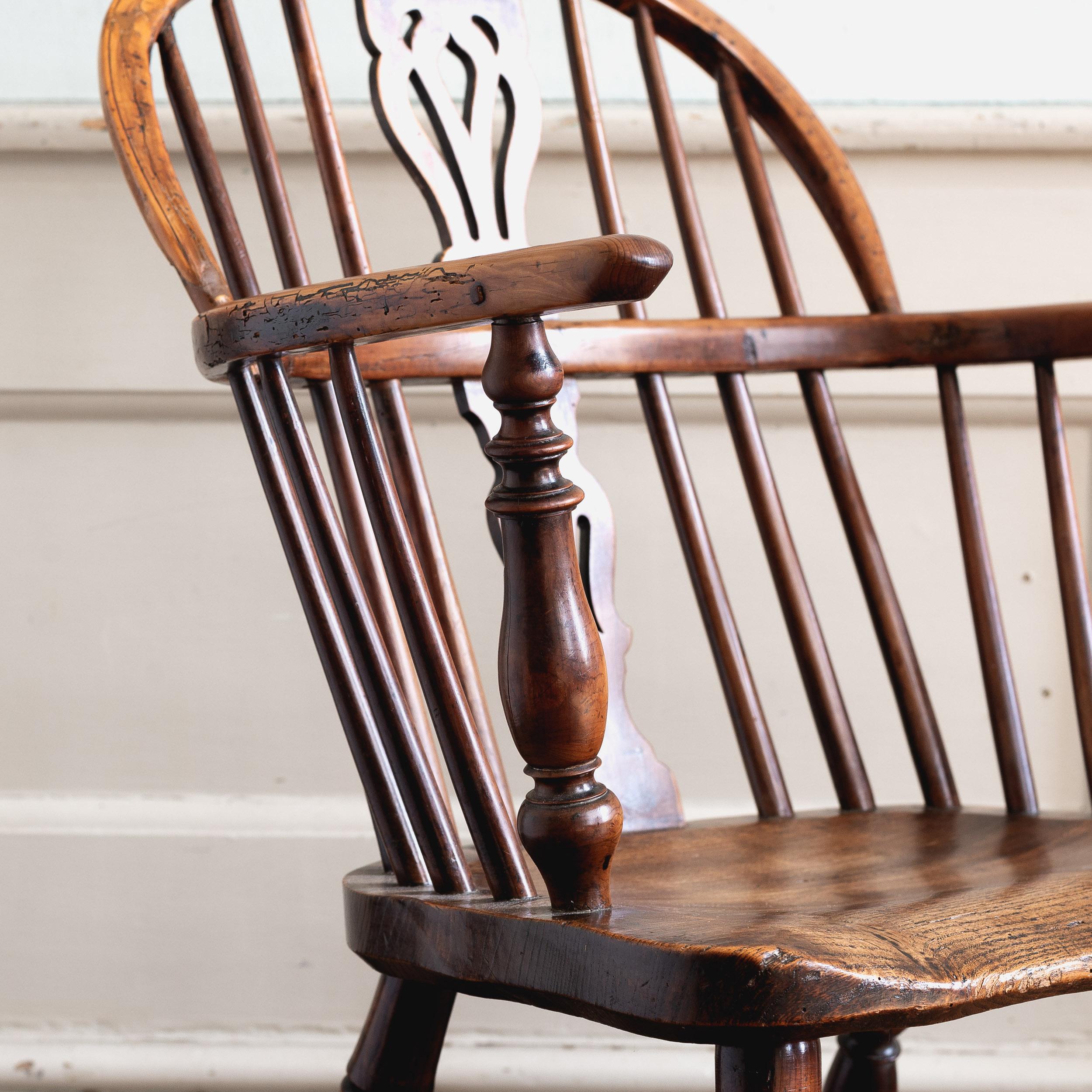 19th Century English Nineteenth Century Double-Bow Yew Windsor Chair