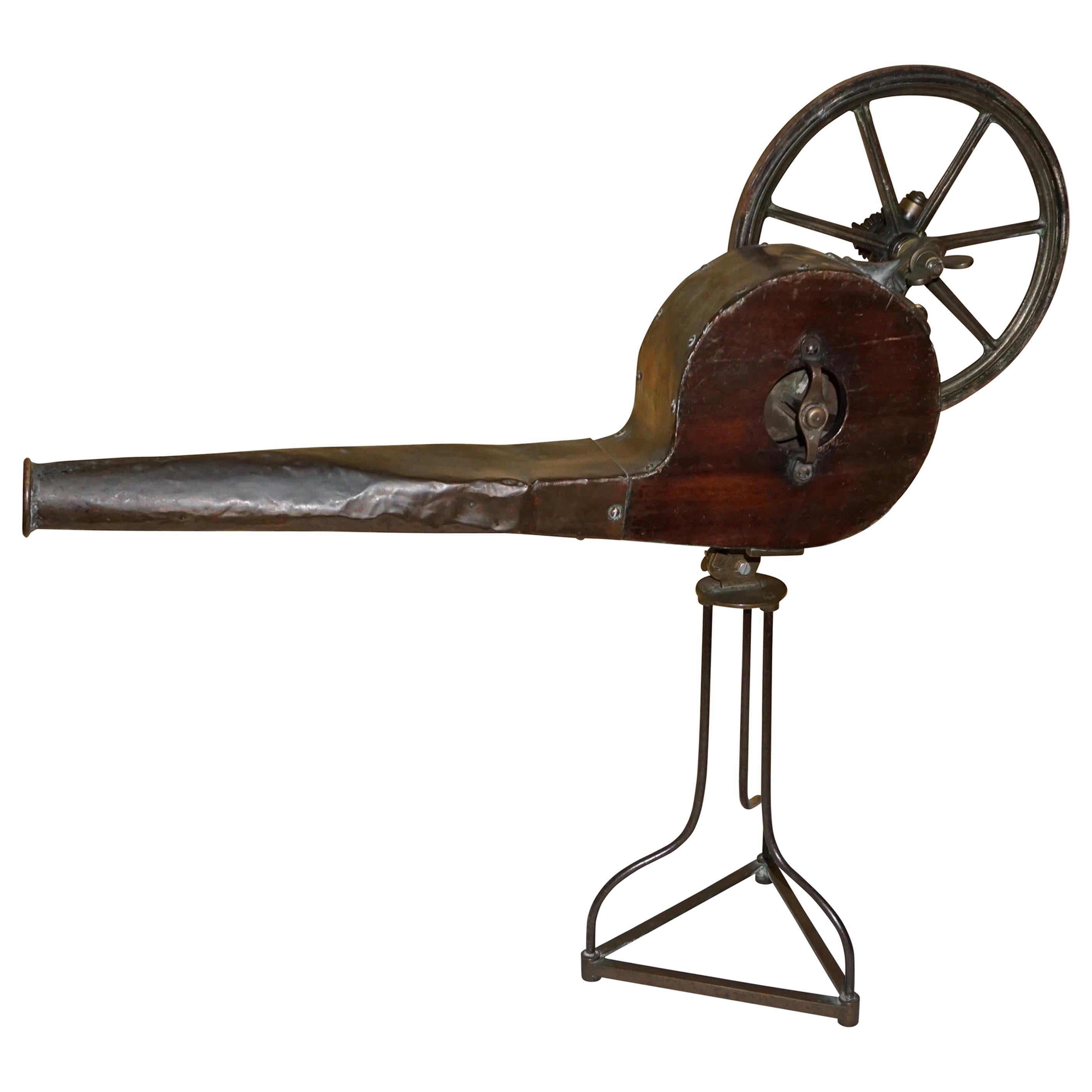 English Nineteenth Century Mahogany and Brass Mechanical Bellows For Sale