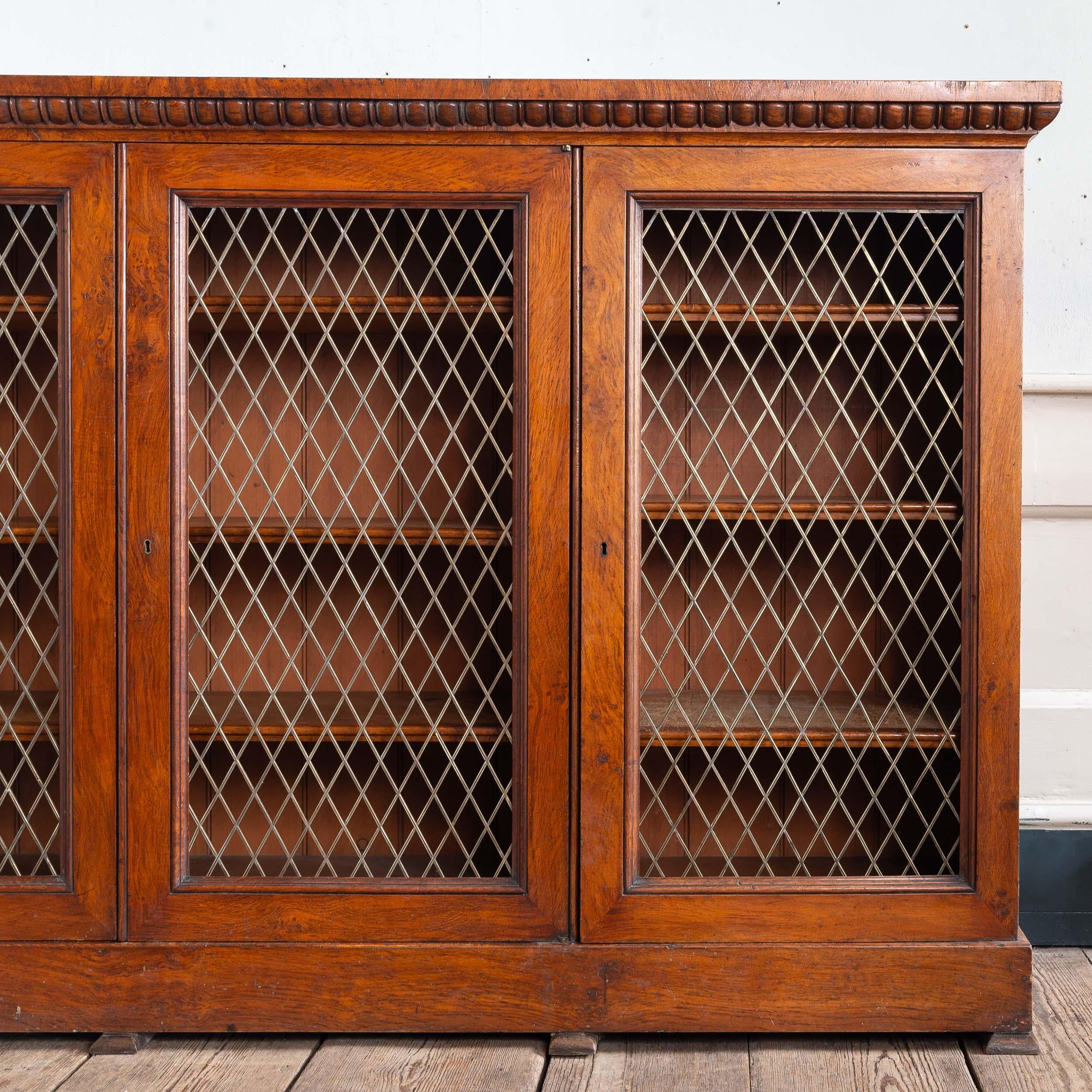 Libreria inglese del XIX secolo in Oak in vendita 5