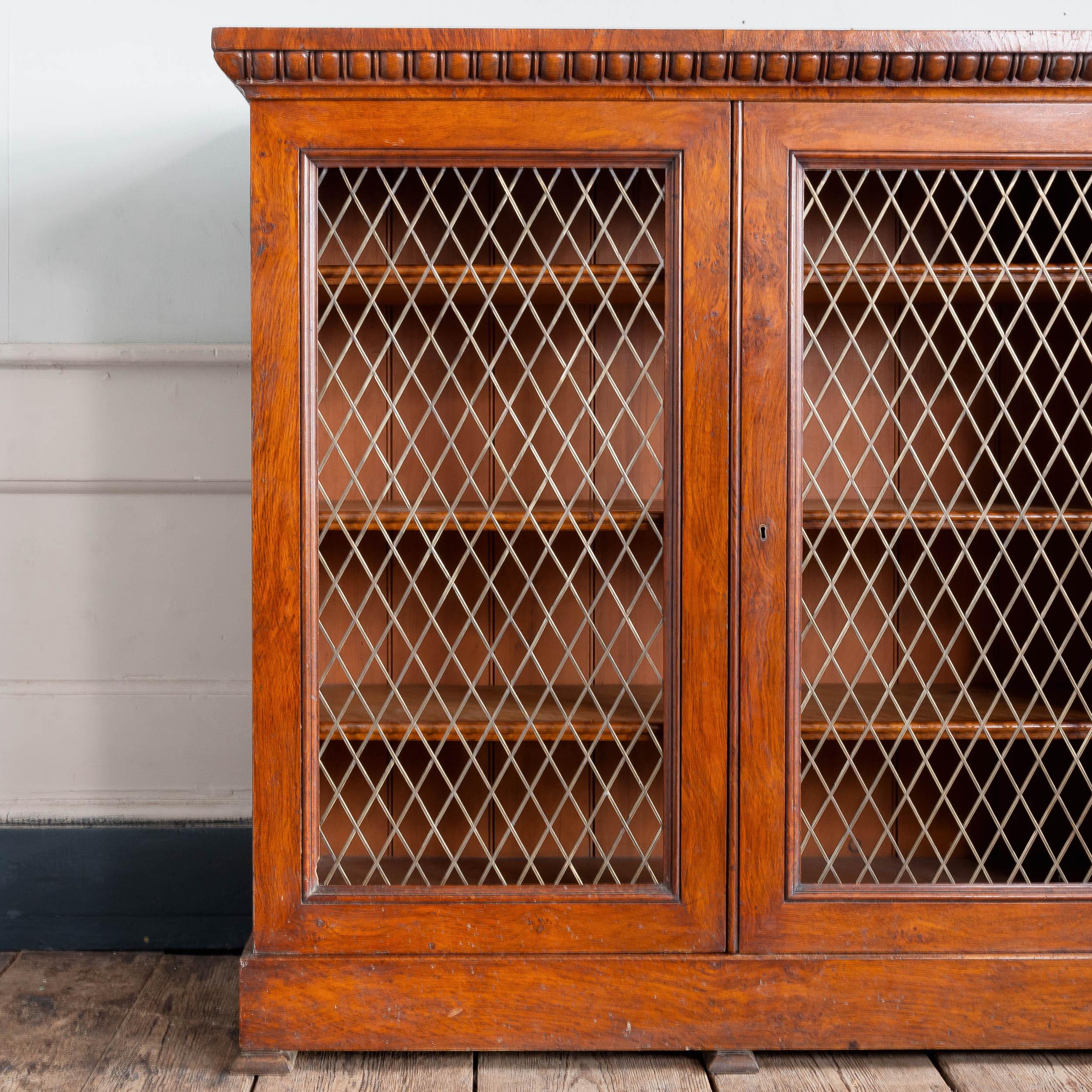 Libreria inglese del XIX secolo in Oak in vendita 3