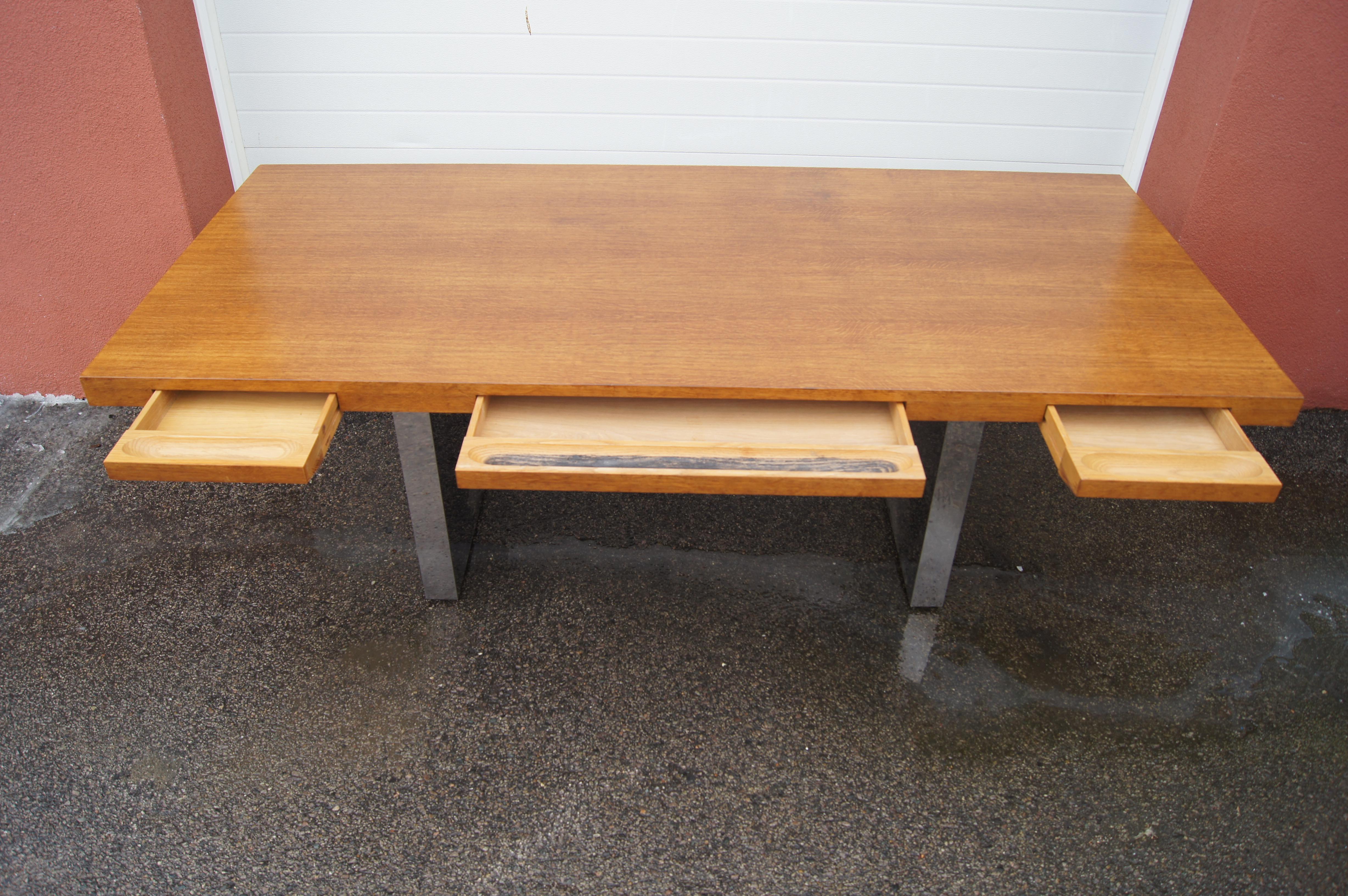 English Oak and Chrome Desk by Roger Sprunger for Dunbar For Sale 1